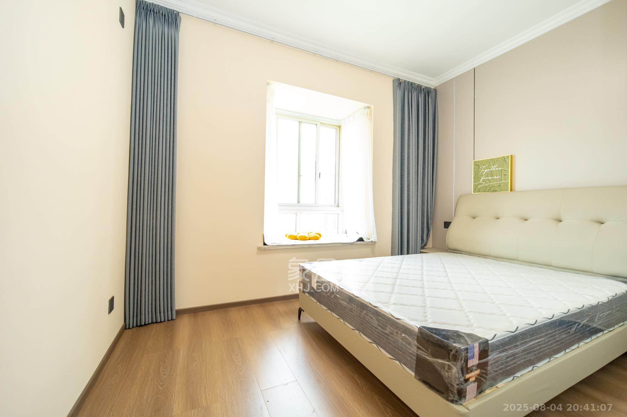 楚天馨苑  3室2厅2卫    71.8万卧室