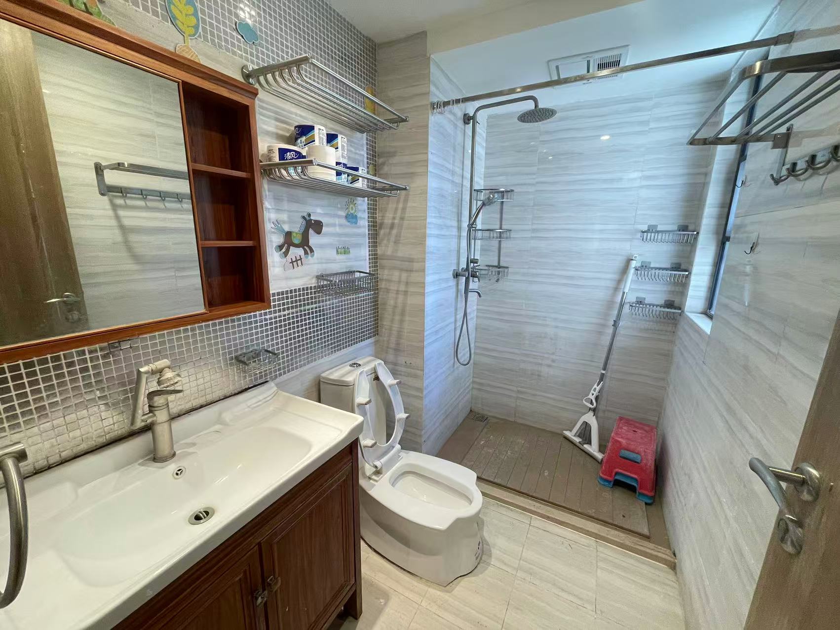 恒大美丽沙天澜湾 2室2厅1卫 2200.0元/月 恒大美丽沙天澜湾 2室2厅1卫 2200.0元/月室内图