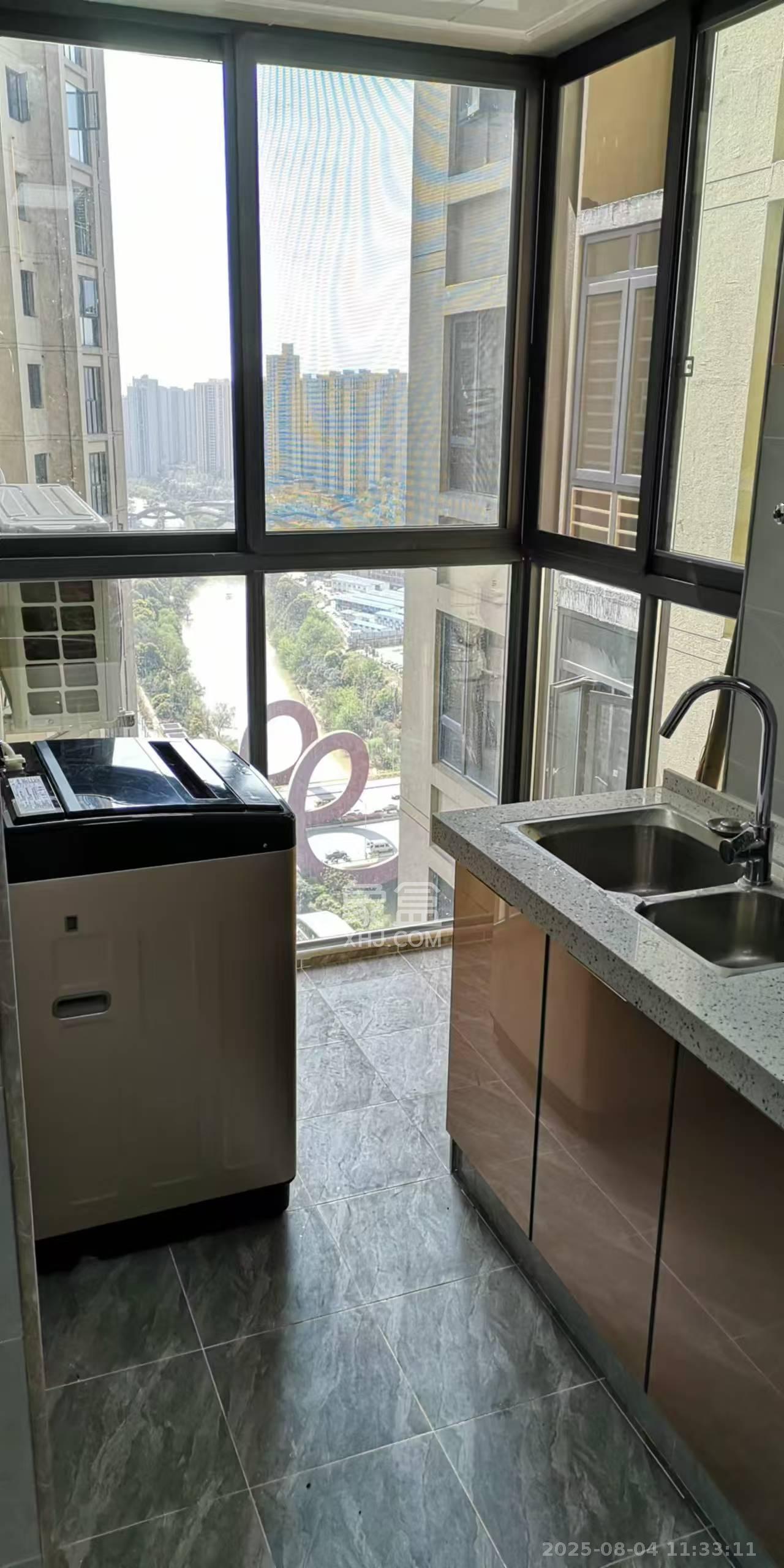 中建梅溪湖中心  3室2厅1卫   3200.00元/月室内图