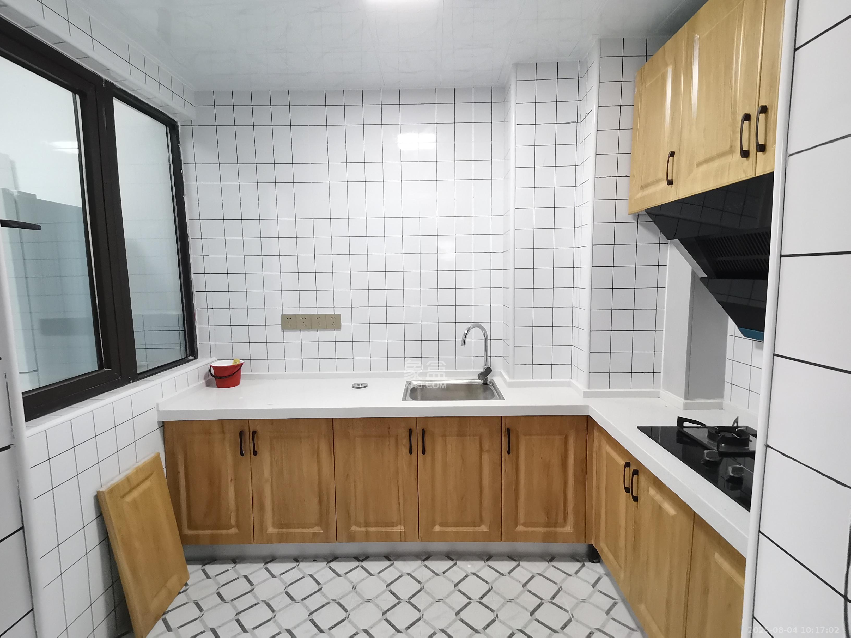 融创融公馆(融创臻苑) 3室2厅2卫 3200.0元/月 融创融公馆(融创臻苑) 3室2厅2卫 3200.0元/月室内图