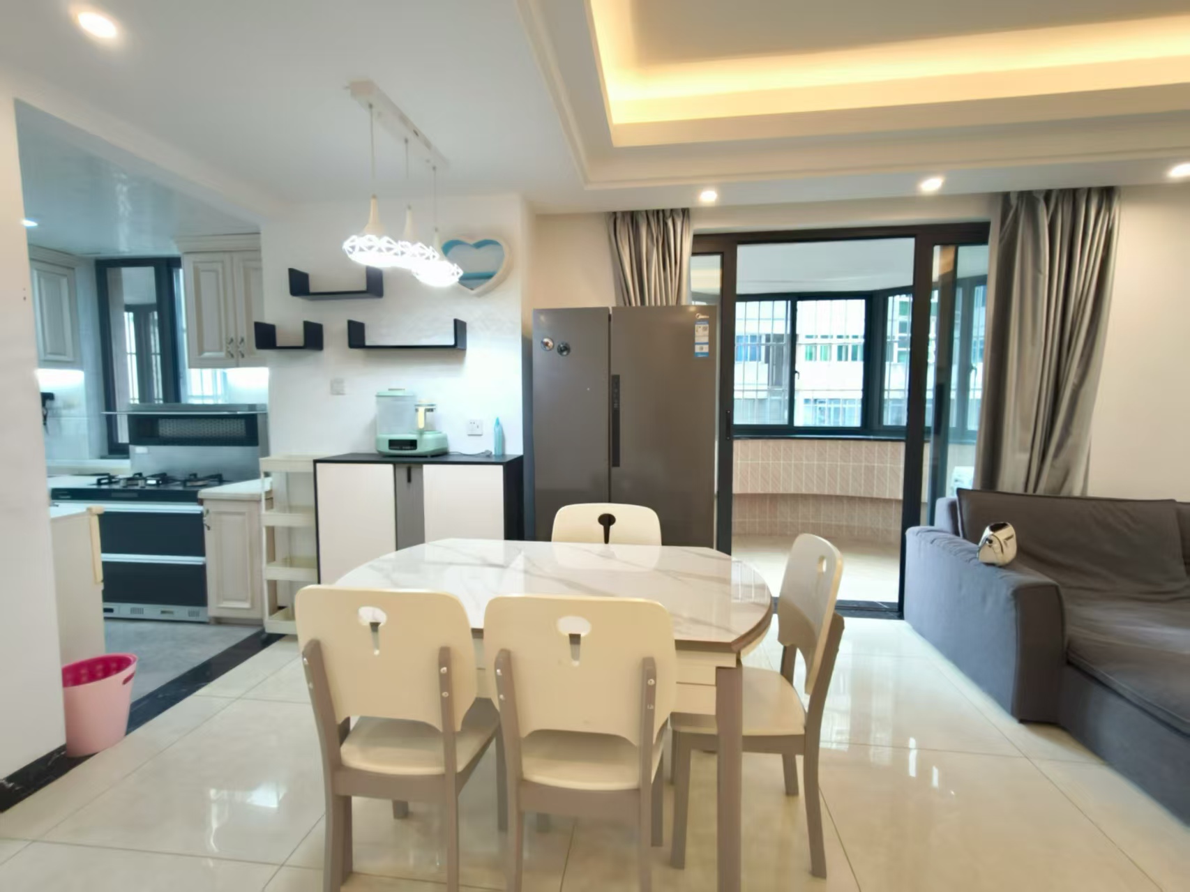 百金城小区 4室2厅2卫 4000.0元/月 百金城小区 4室2厅2卫 4000.0元/月户型图