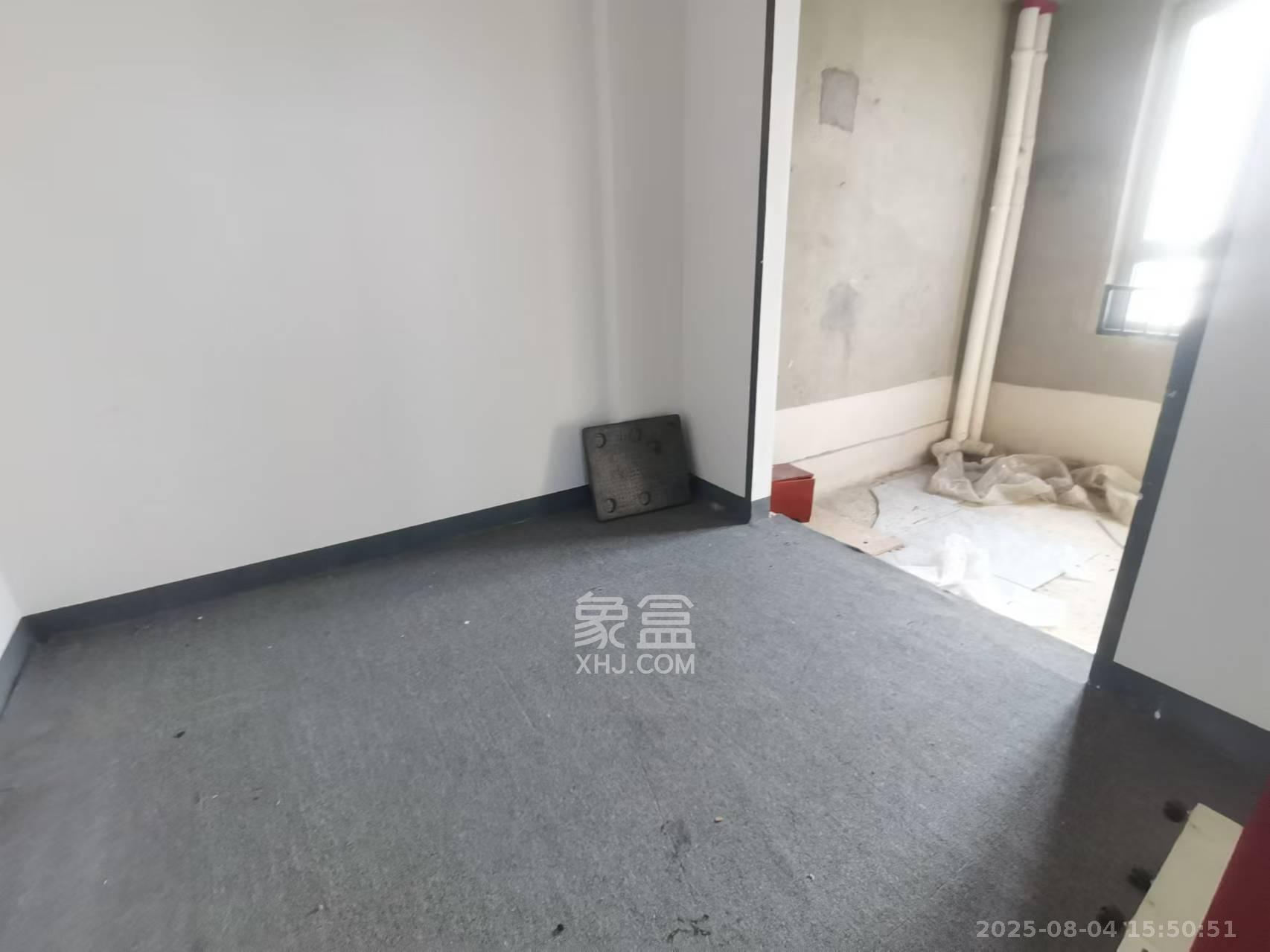 湘江壹号一二三期(创远湘江壹号) 4室2厅2卫 2500.0元/月 湘江壹号一二三期(创远湘江壹号) 4室2厅2卫 2500.0元/月室内图