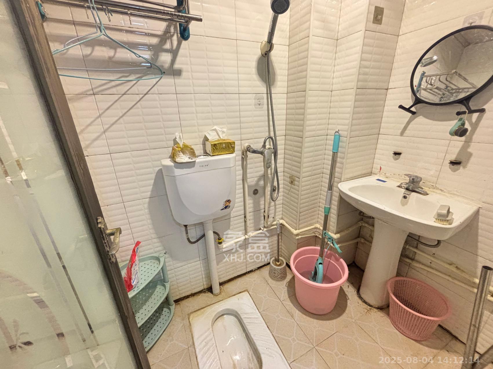 他城(天鸿时代公寓)  1室1厅1卫    1200.0元/月 他城(天鸿时代公寓)  1室1厅1卫    1200.0元/月室内图