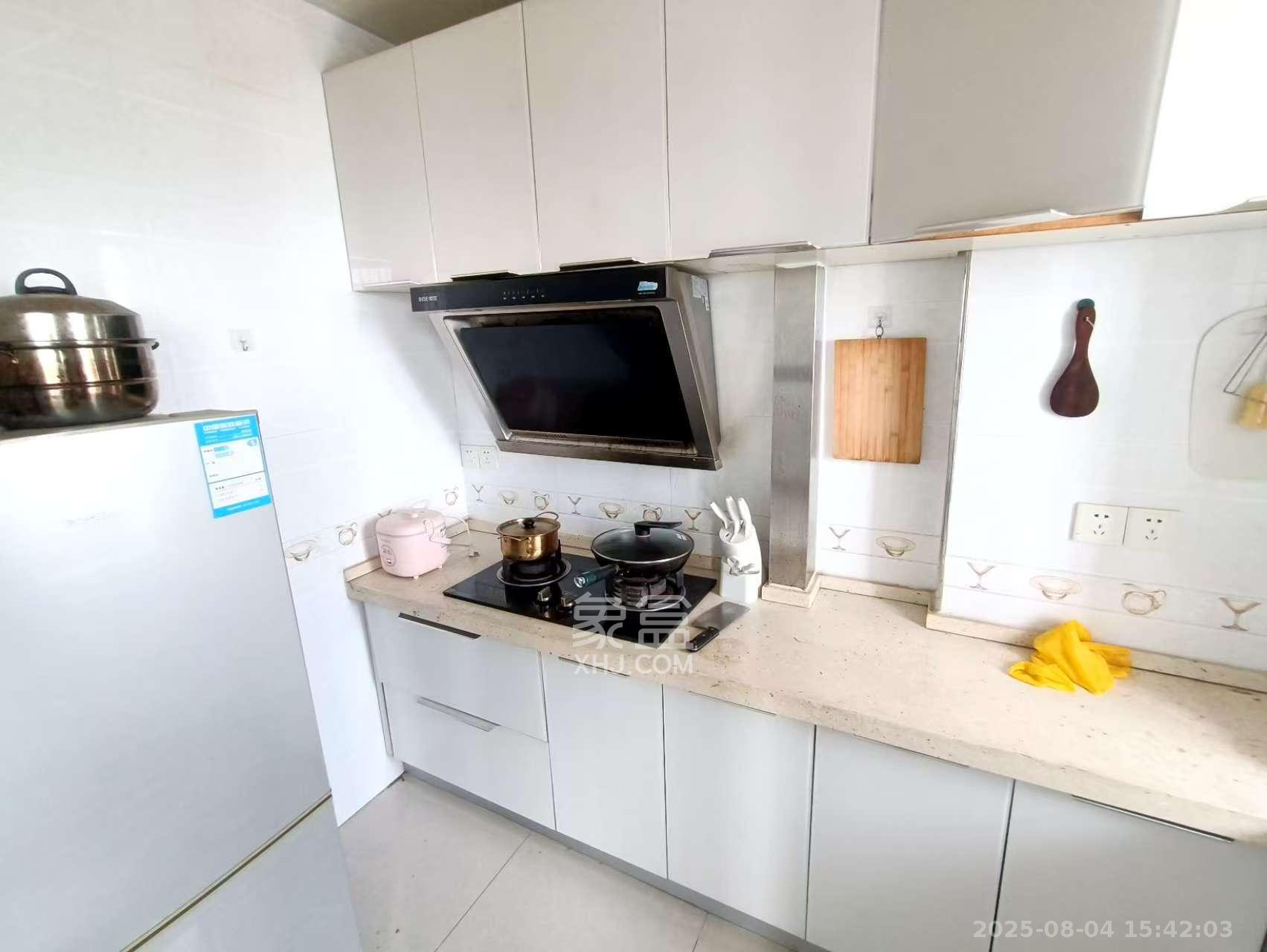 先锋东外滩 1室1厅1卫 1750.0元/月 先锋东外滩 1室1厅1卫 1750.0元/月室内图