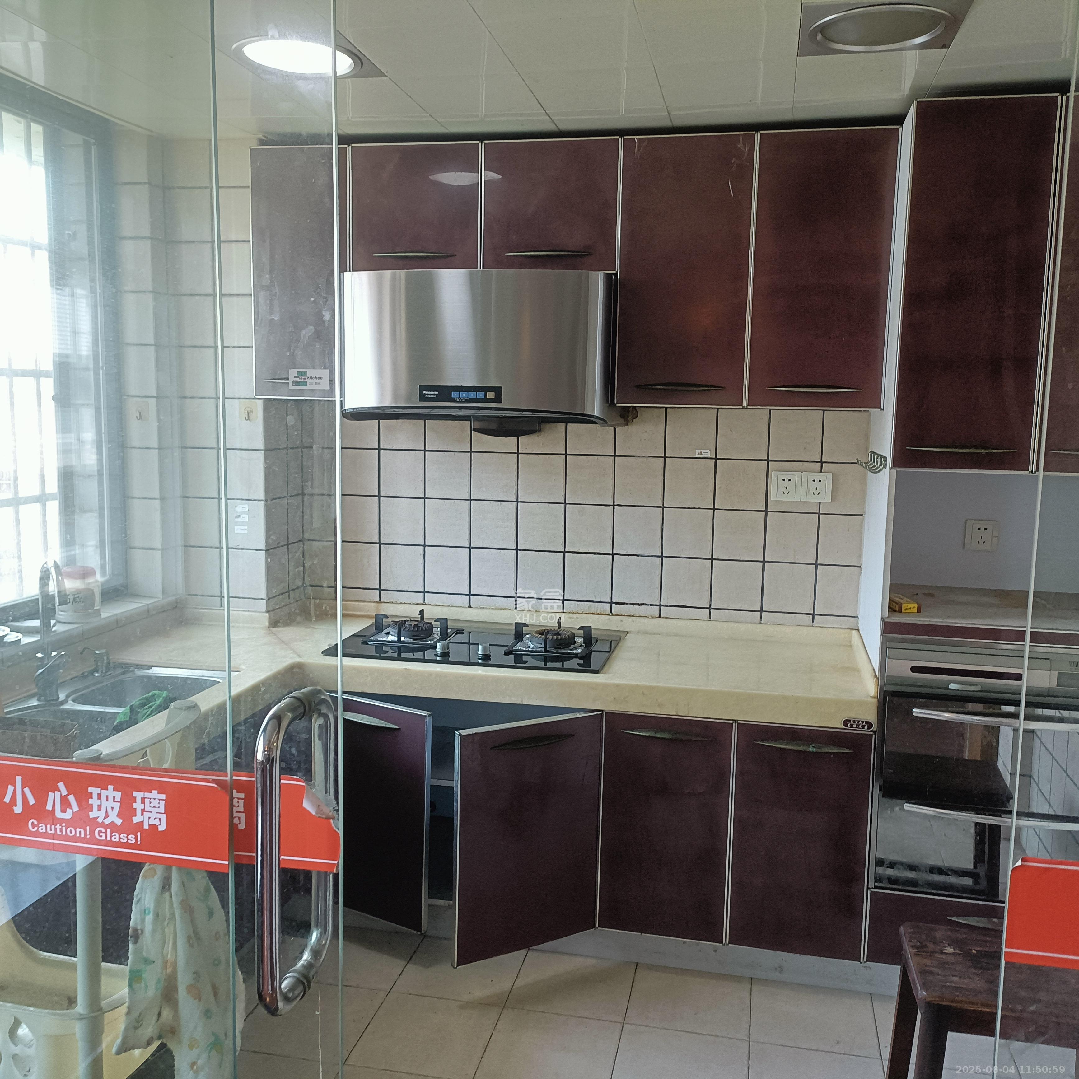 金湘北苑 4室2厅2卫 2700.0元/月 金湘北苑 4室2厅2卫 2700.0元/月室内图