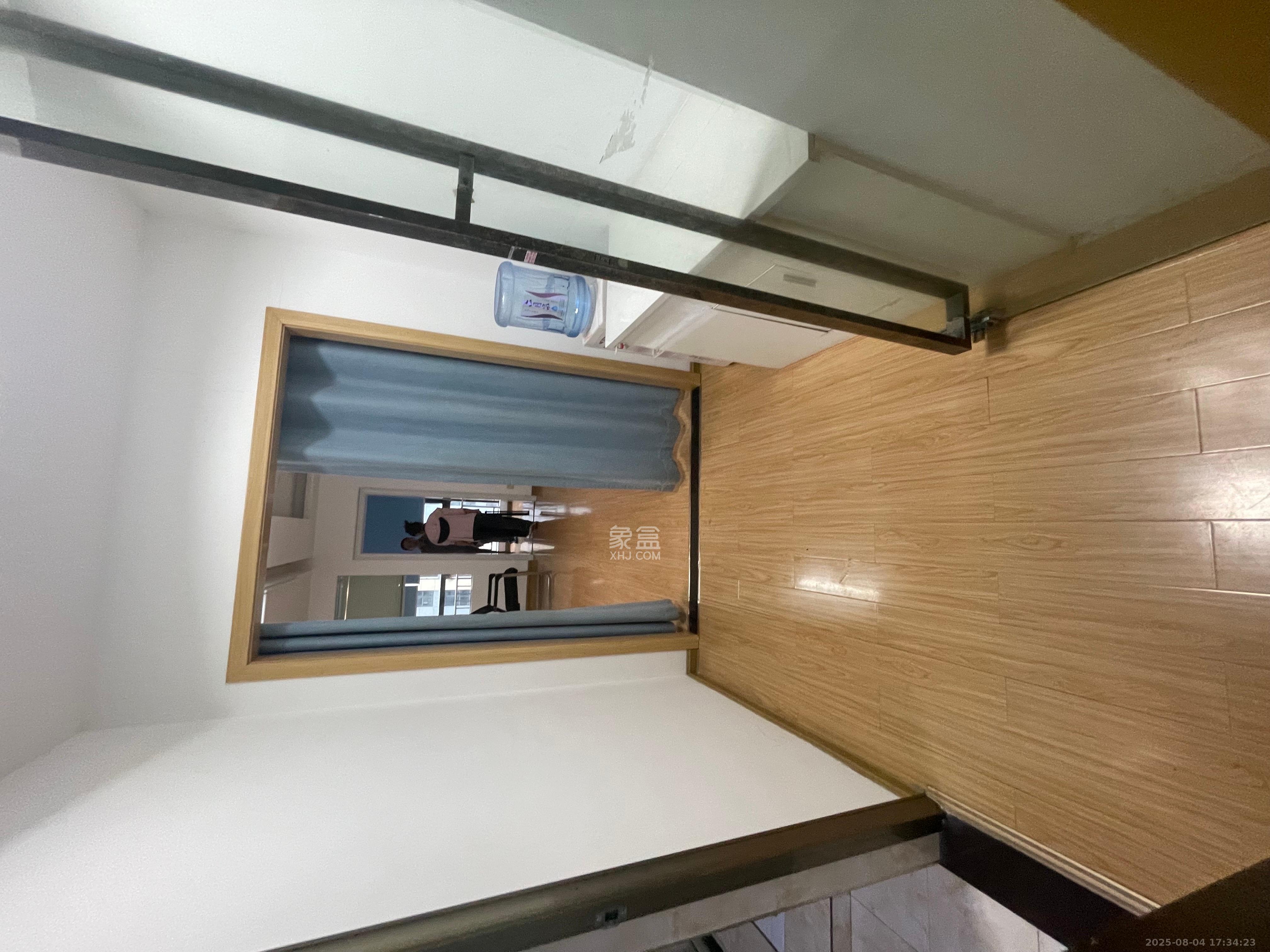 德思勤城市广场（宝格丽公寓）   50.0㎡      2300.0元/月室内图