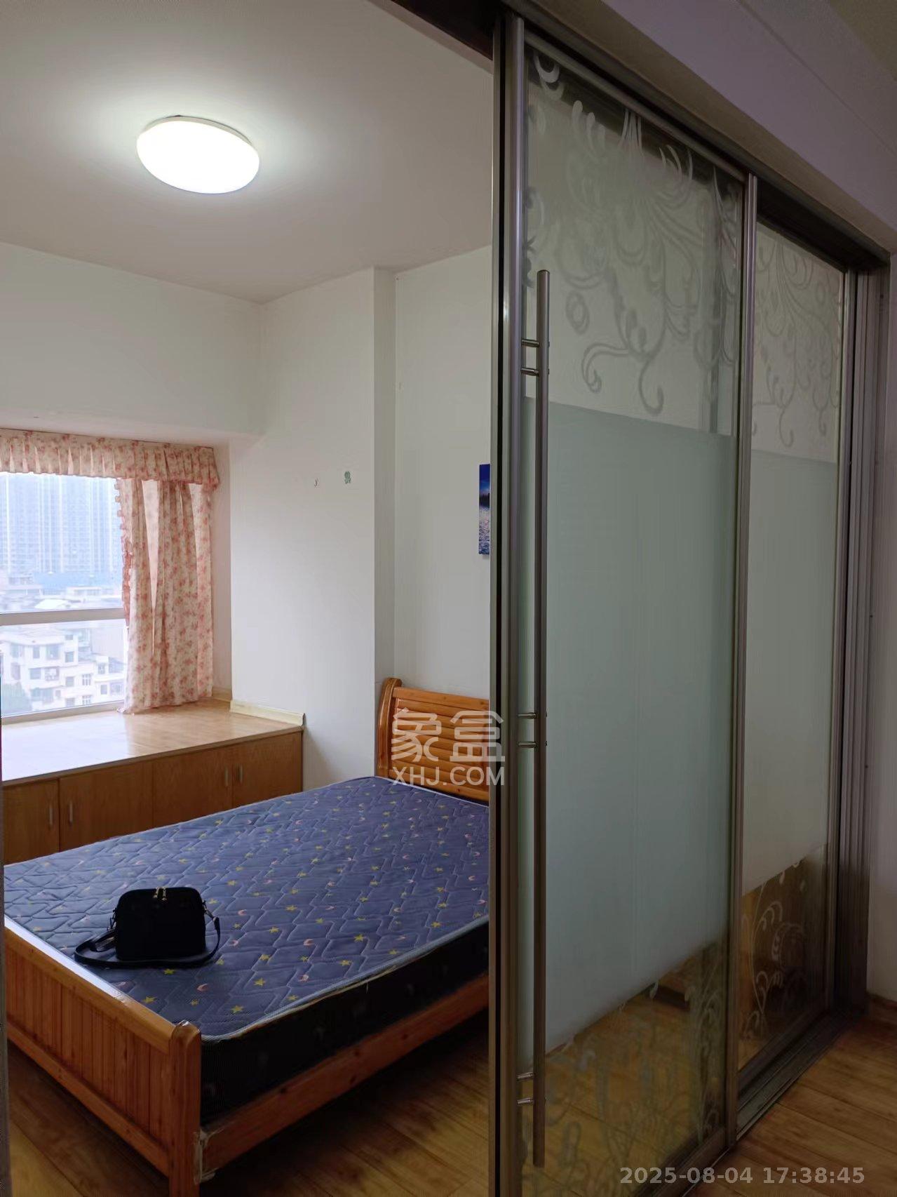 未来城科学家园 1室1厅1卫 1600.0元/月 未来城科学家园 1室1厅1卫 1600.0元/月室内图