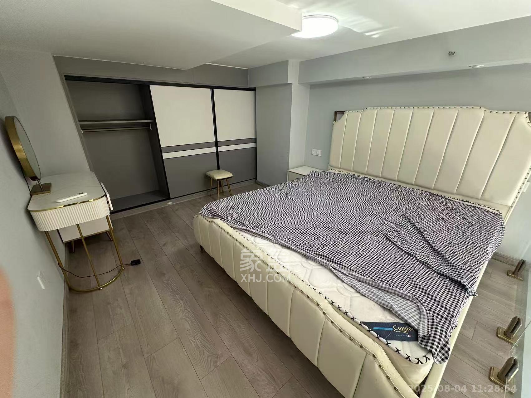 芙蓉万国城MOMA(卓越汇富苑) 1室1厅1卫 1780.0元/月 芙蓉万国城MOMA(卓越汇富苑) 1室1厅1卫 1780.0元/月室内图