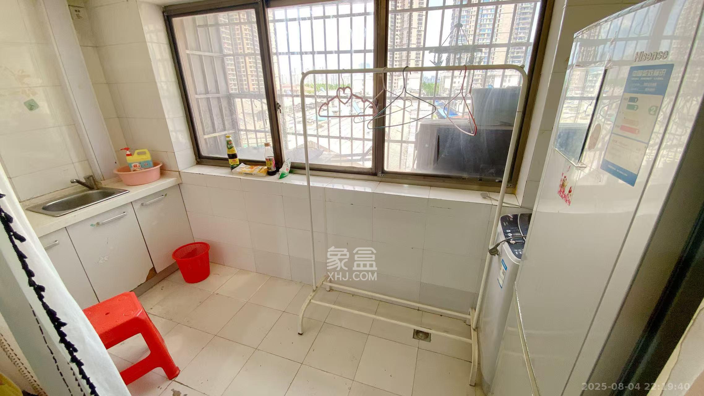 毛家桥大市场(胜利商贸市场) 1室0厅0卫 800.0元/月 毛家桥大市场(胜利商贸市场) 1室0厅0卫 800.0元/月室内图