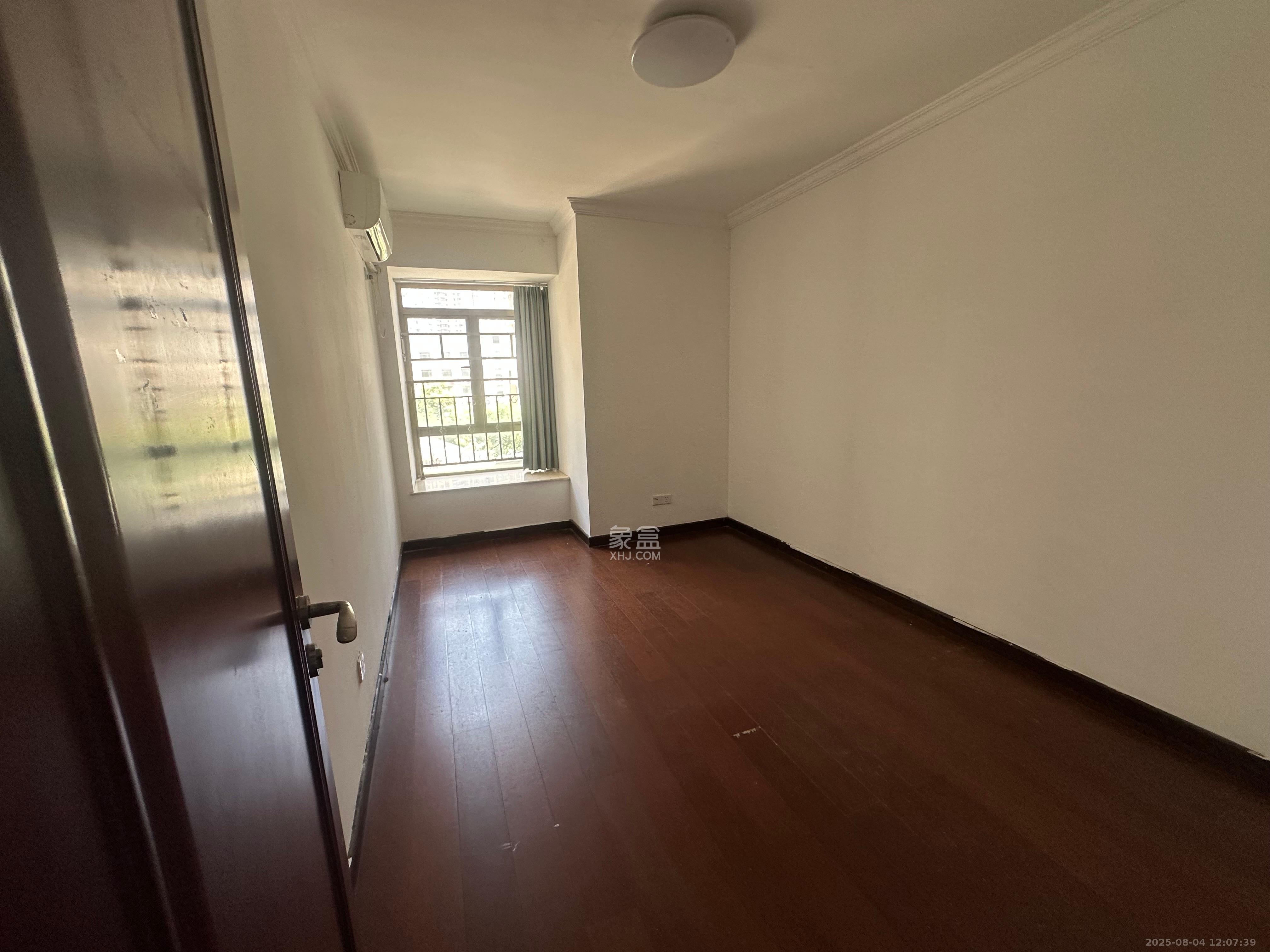 江山帝景雅典  4室2厅2卫    3000.0元/月 江山帝景雅典  4室2厅2卫    3000.0元/月室内图