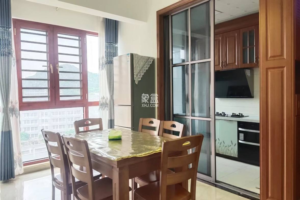 百弘学府城  3室2厅2卫    1700.0元/月 百弘学府城  3室2厅2卫    1700.0元/月室内图