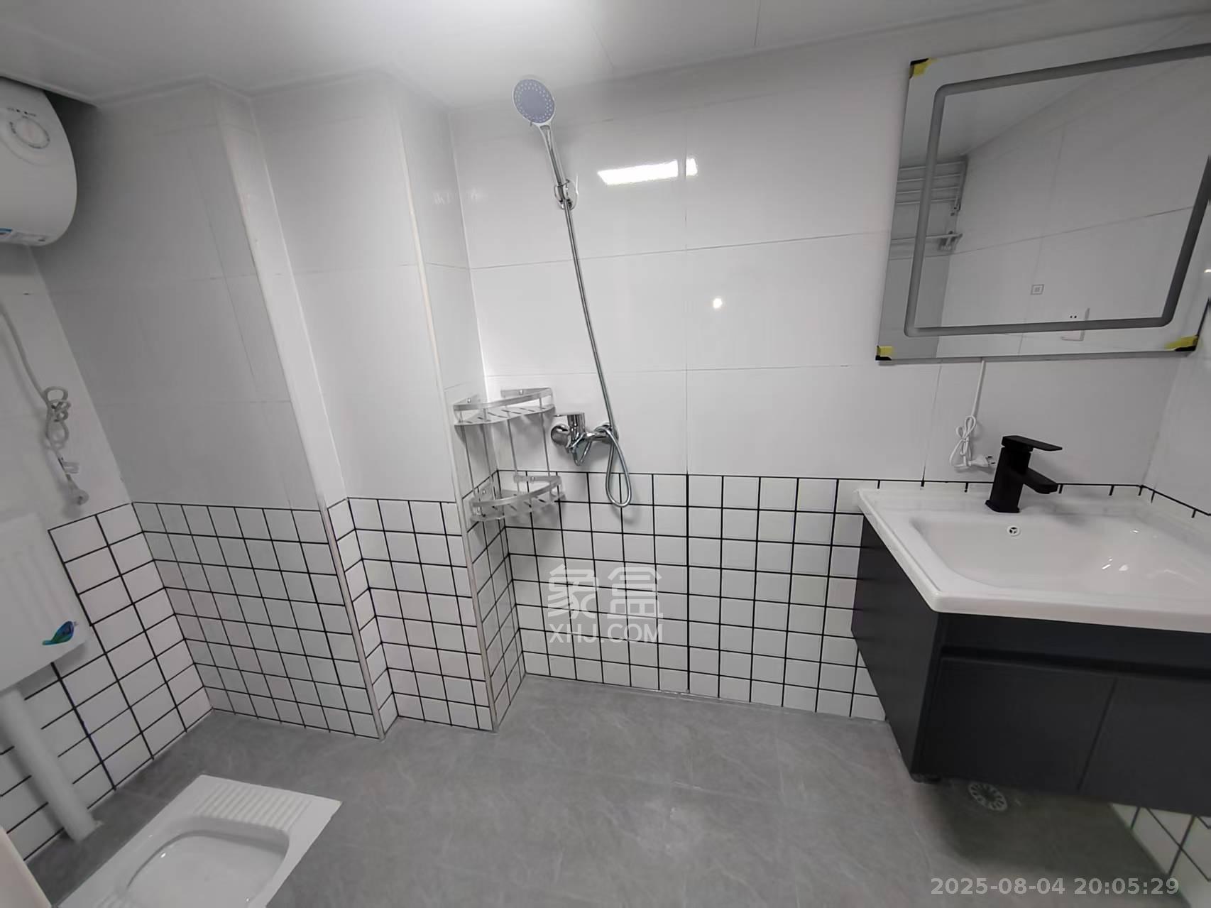 卓越江岸  1室1厅1卫    2500.0元/月室内图