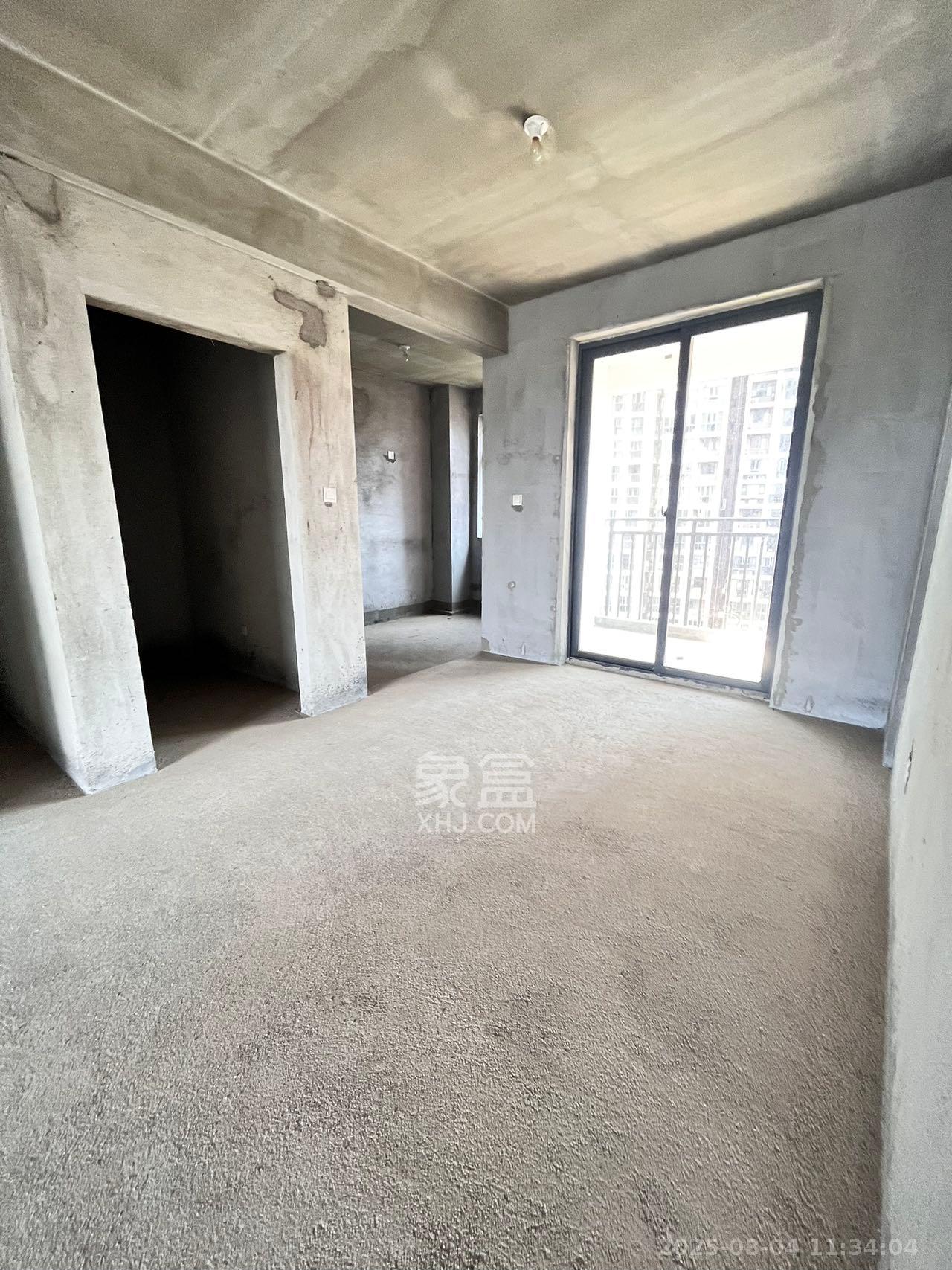 恒生碧水龙庭  4室2厅2卫    1800.0元/月 恒生碧水龙庭  4室2厅2卫    1800.0元/月室内图