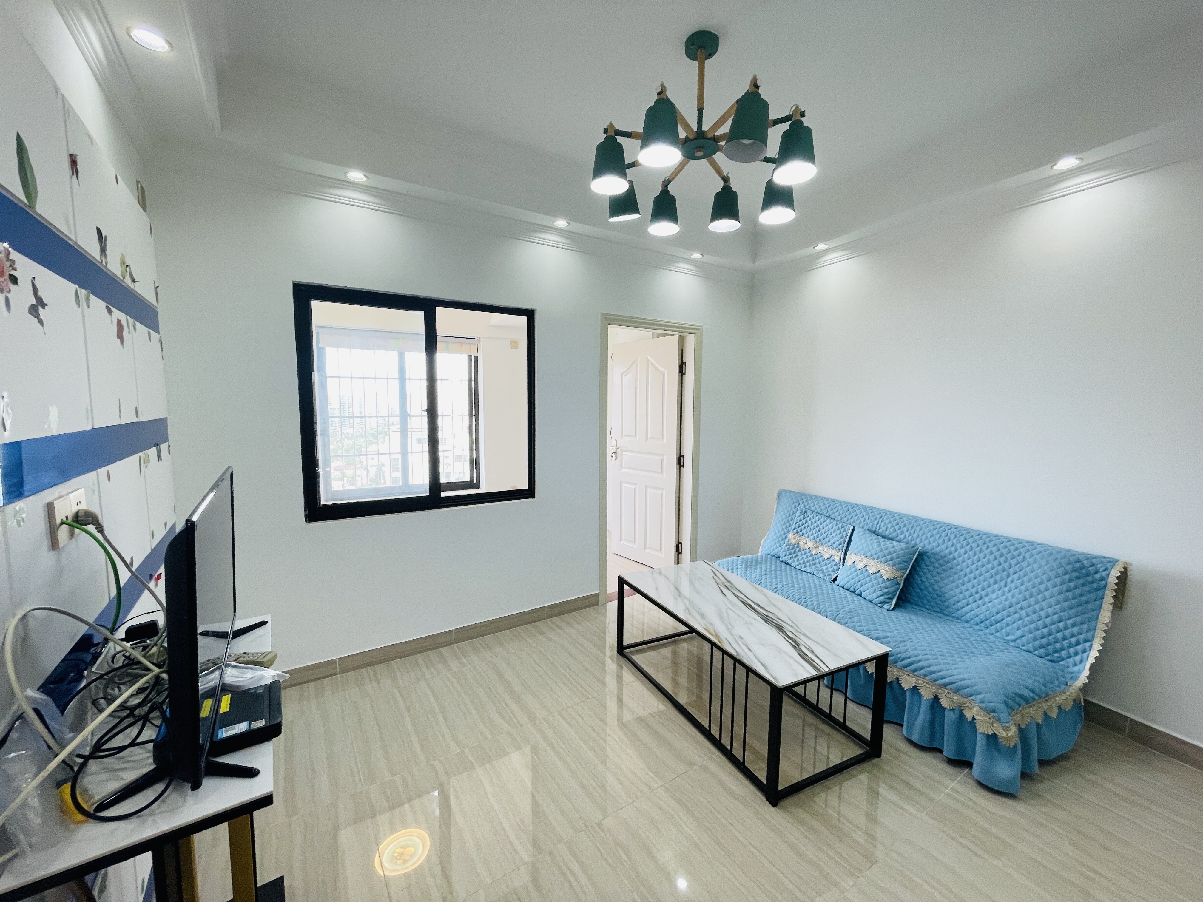 加州阳光 1室1厅1卫 1400.0元/月 加州阳光 1室1厅1卫 1400.0元/月室内图