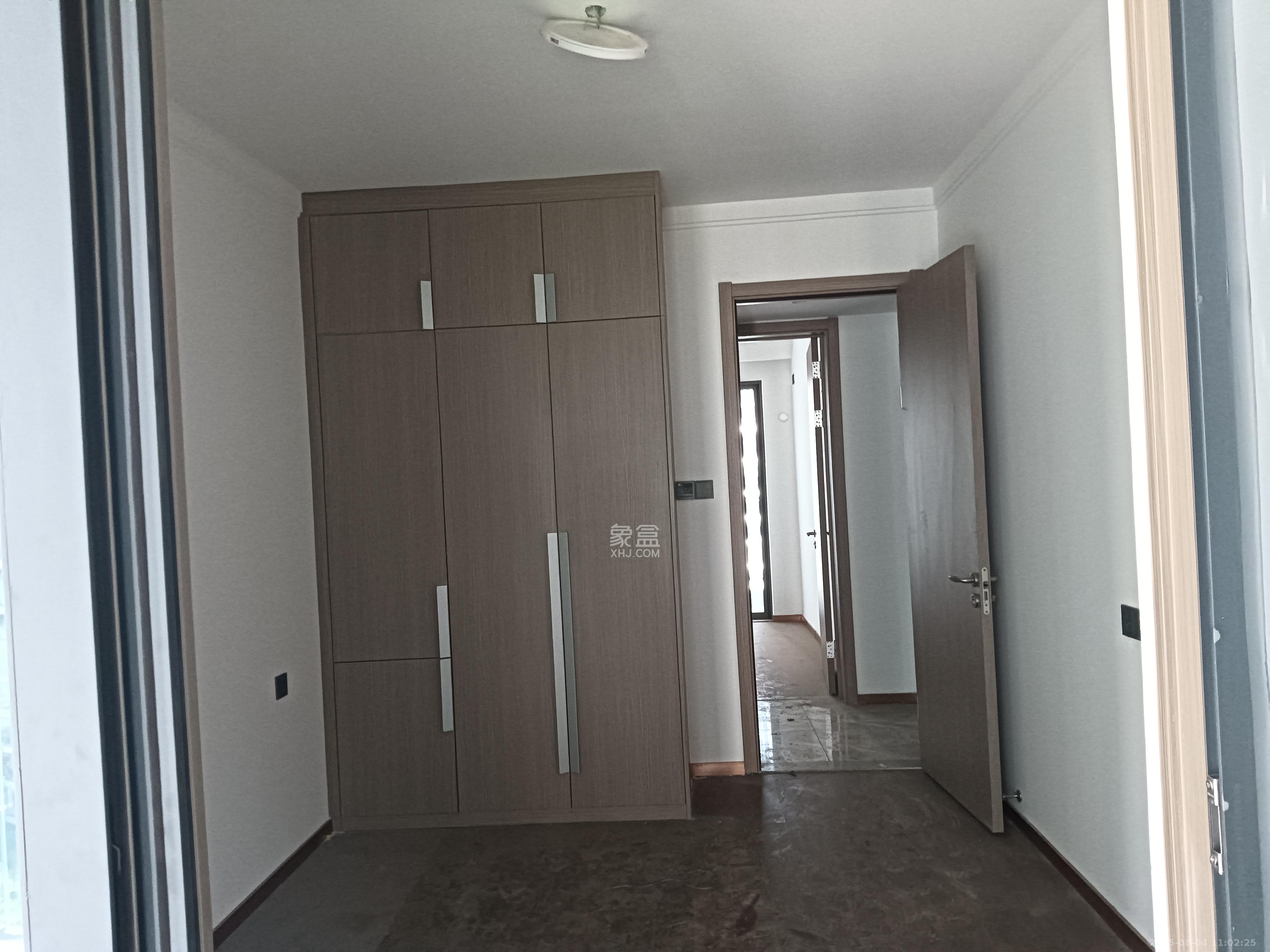 旭辉雨花郡 4室2厅2卫 4500.0元/月 旭辉雨花郡 4室2厅2卫 4500.0元/月室内图