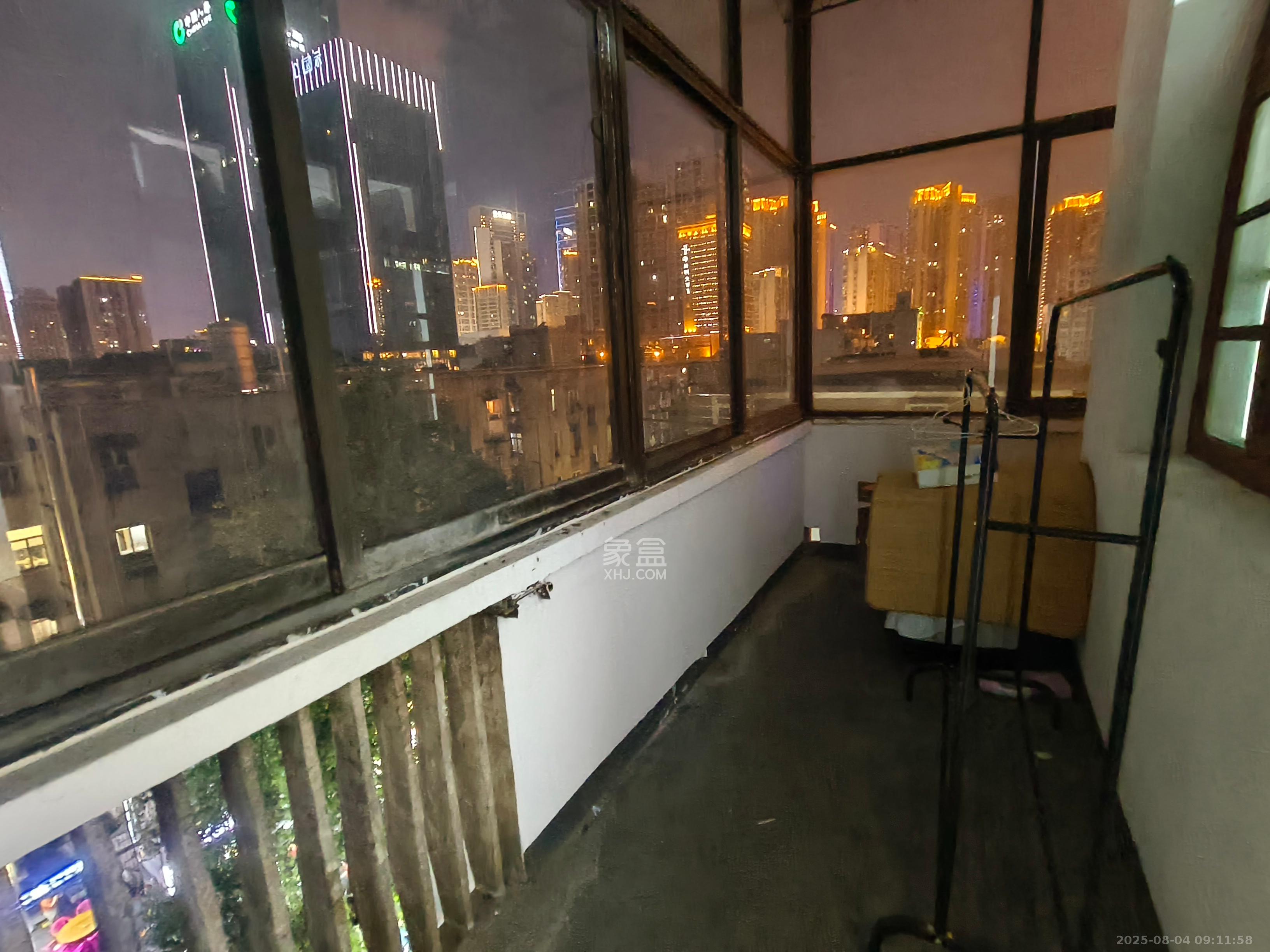 国庆新村 2室1厅1卫 1000.0元/月 国庆新村 2室1厅1卫 1000.0元/月室内图