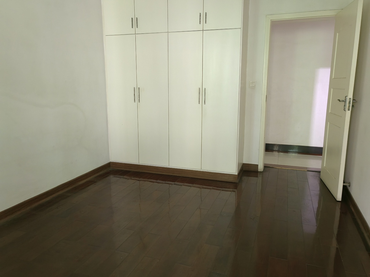 全丰小区 3室2厅2卫 1200.0元/月 全丰小区 3室2厅2卫 1200.0元/月室内图