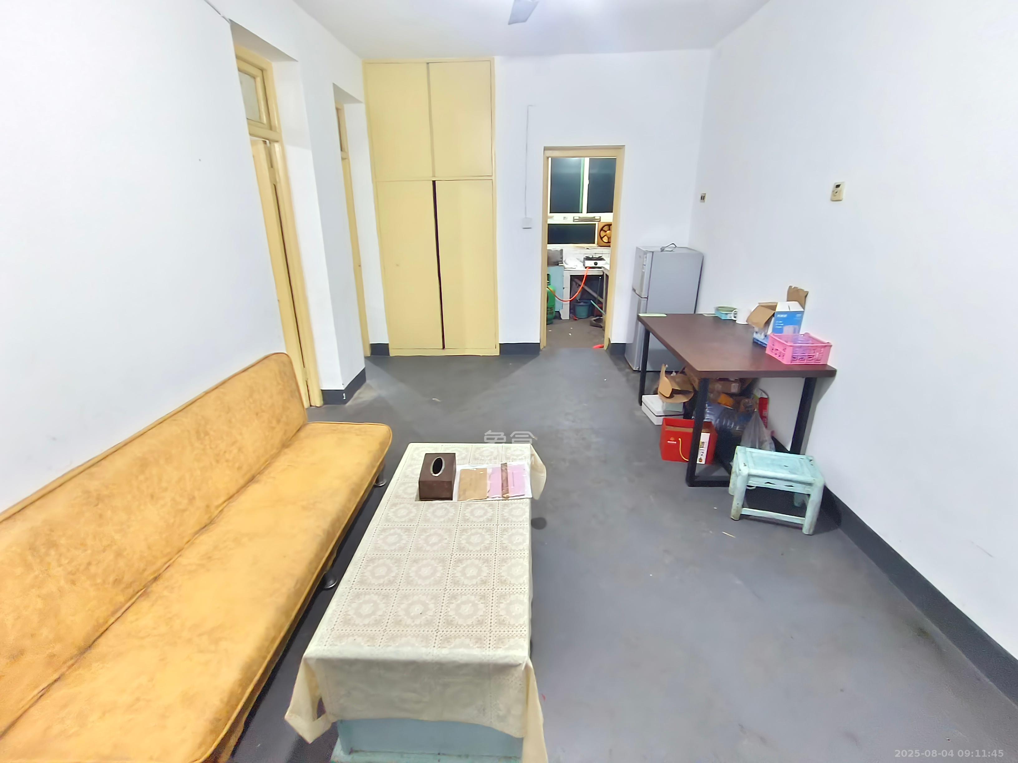 国庆新村  2室1厅1卫   1000.00元/月