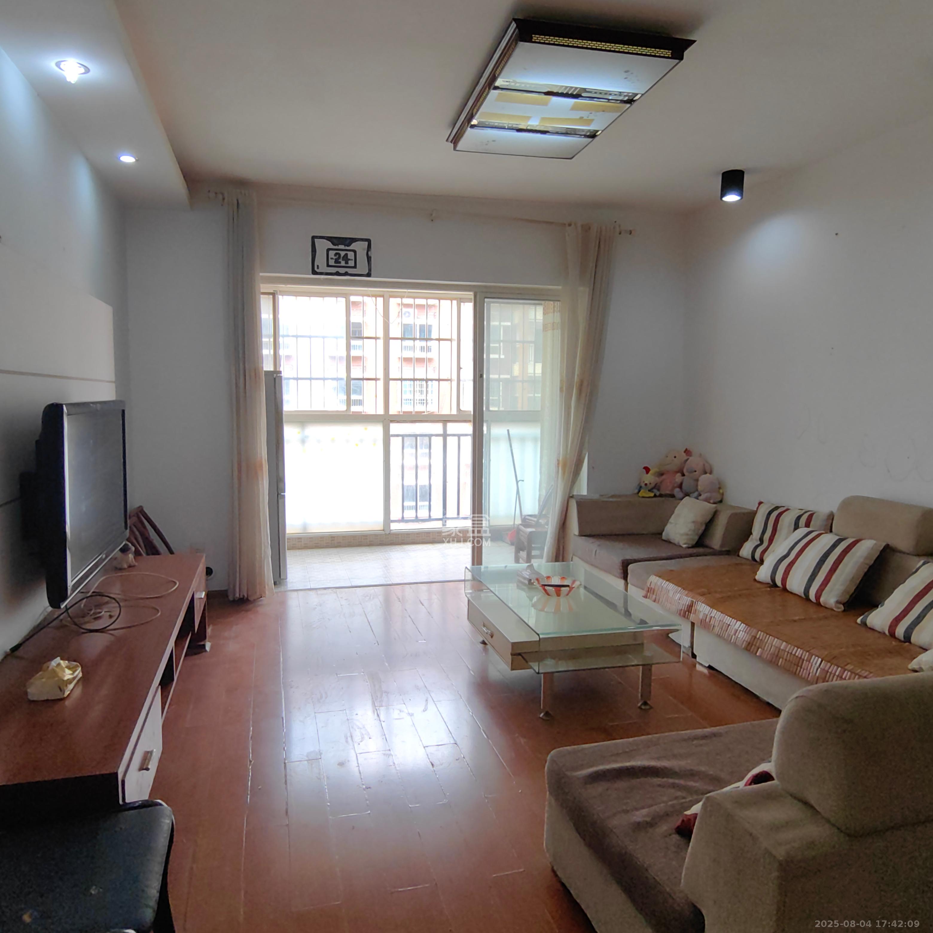 星城雅郡  3室2厅2卫    1350.0元/月 星城雅郡  3室2厅2卫    1350.0元/月