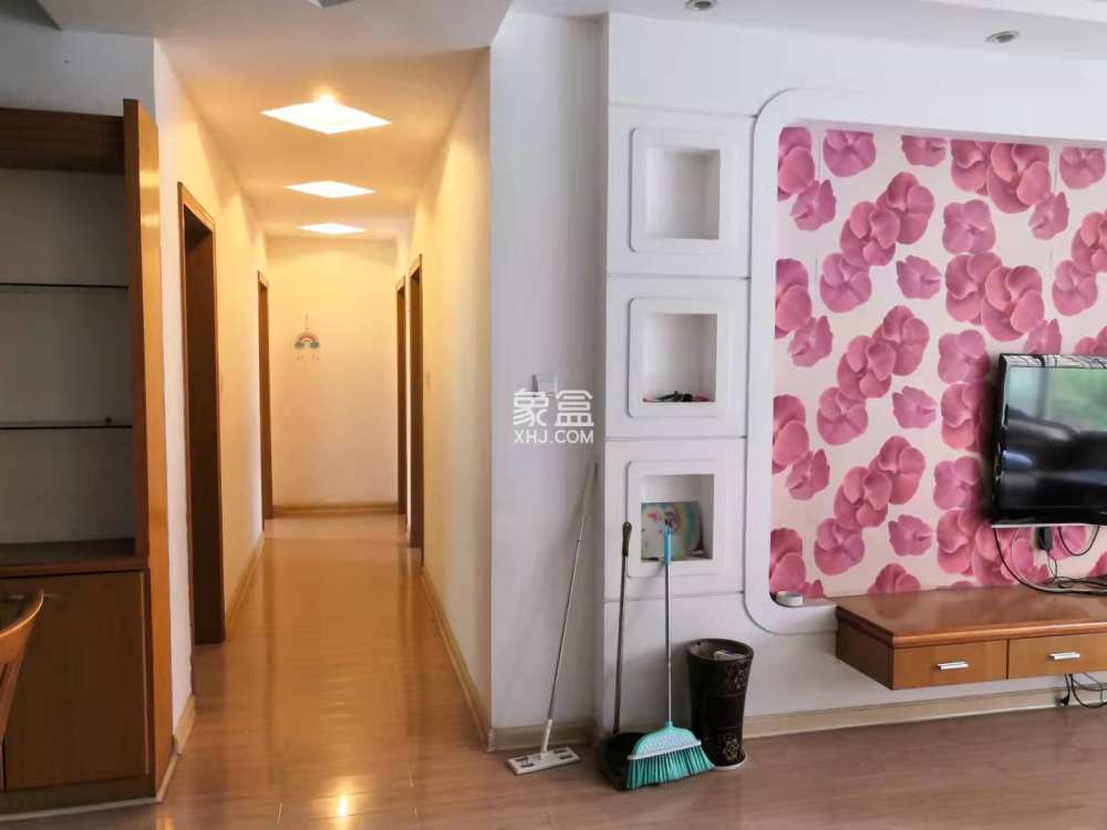 鸿都苑  4室2厅2卫    65.0万室内图