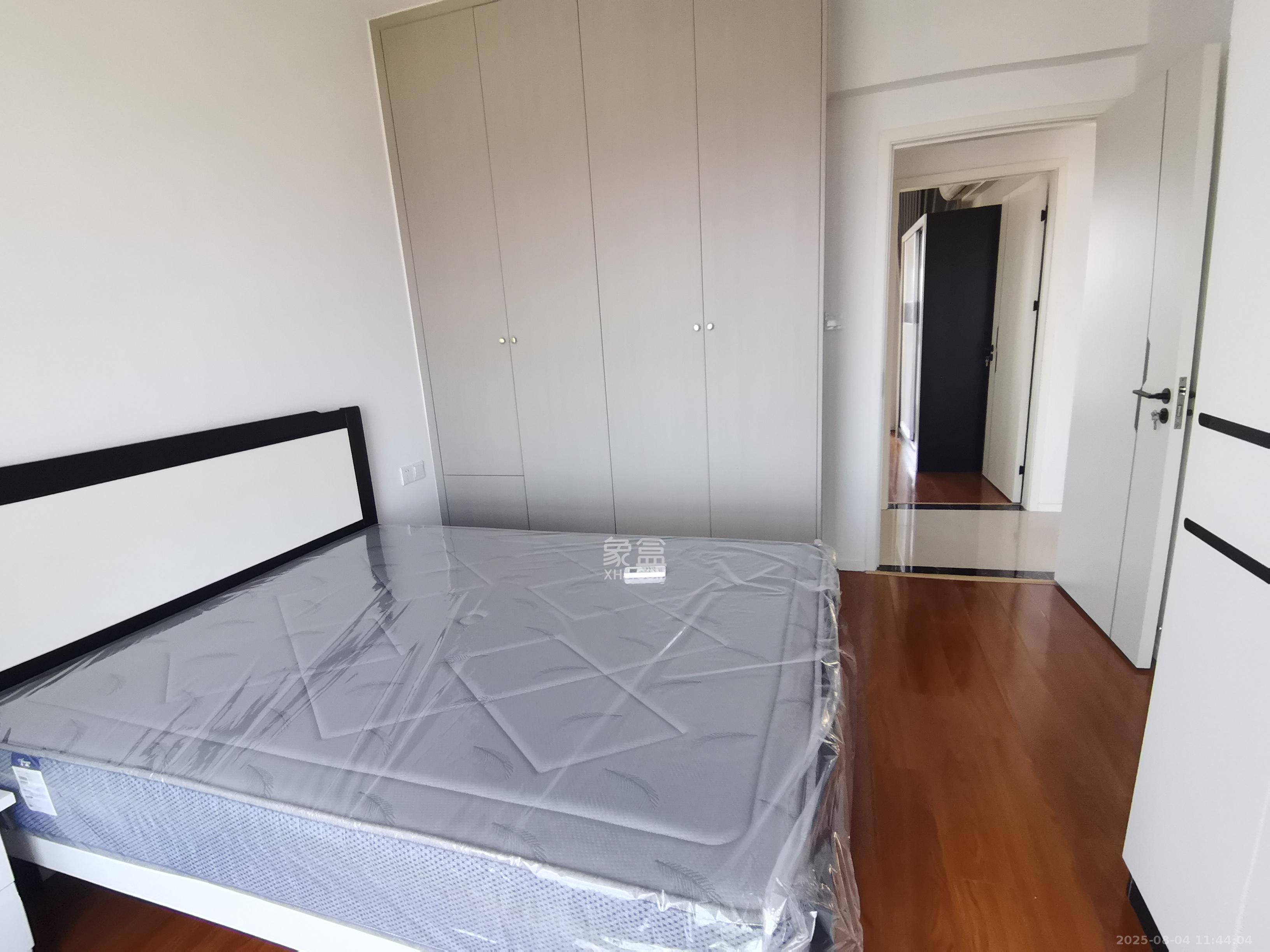 兰亭湾畔 3室2厅1卫 3200.0元/月 兰亭湾畔 3室2厅1卫 3200.0元/月室内图