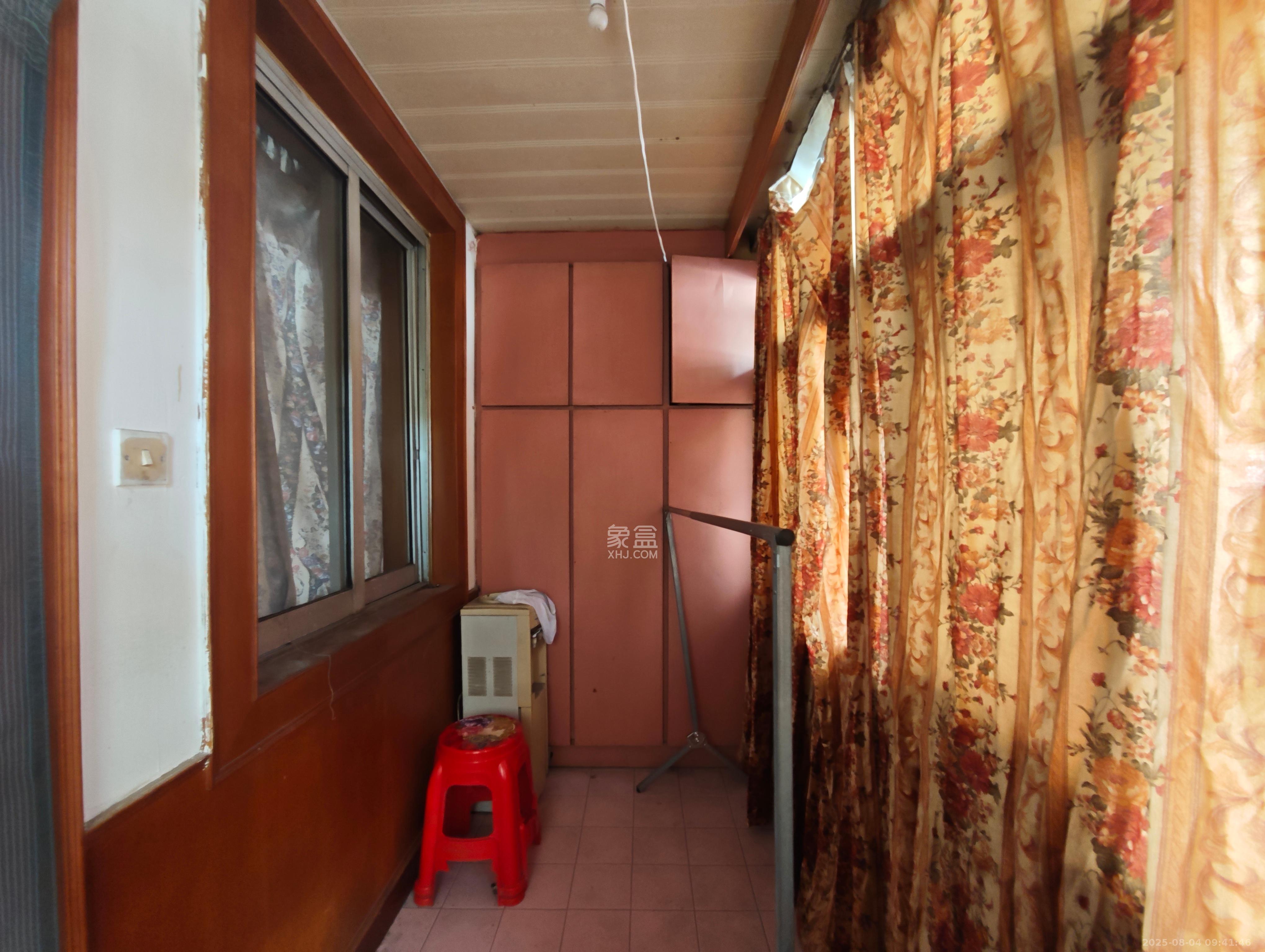 兴通园公寓  2室1厅1卫    1400.0元/月室内图