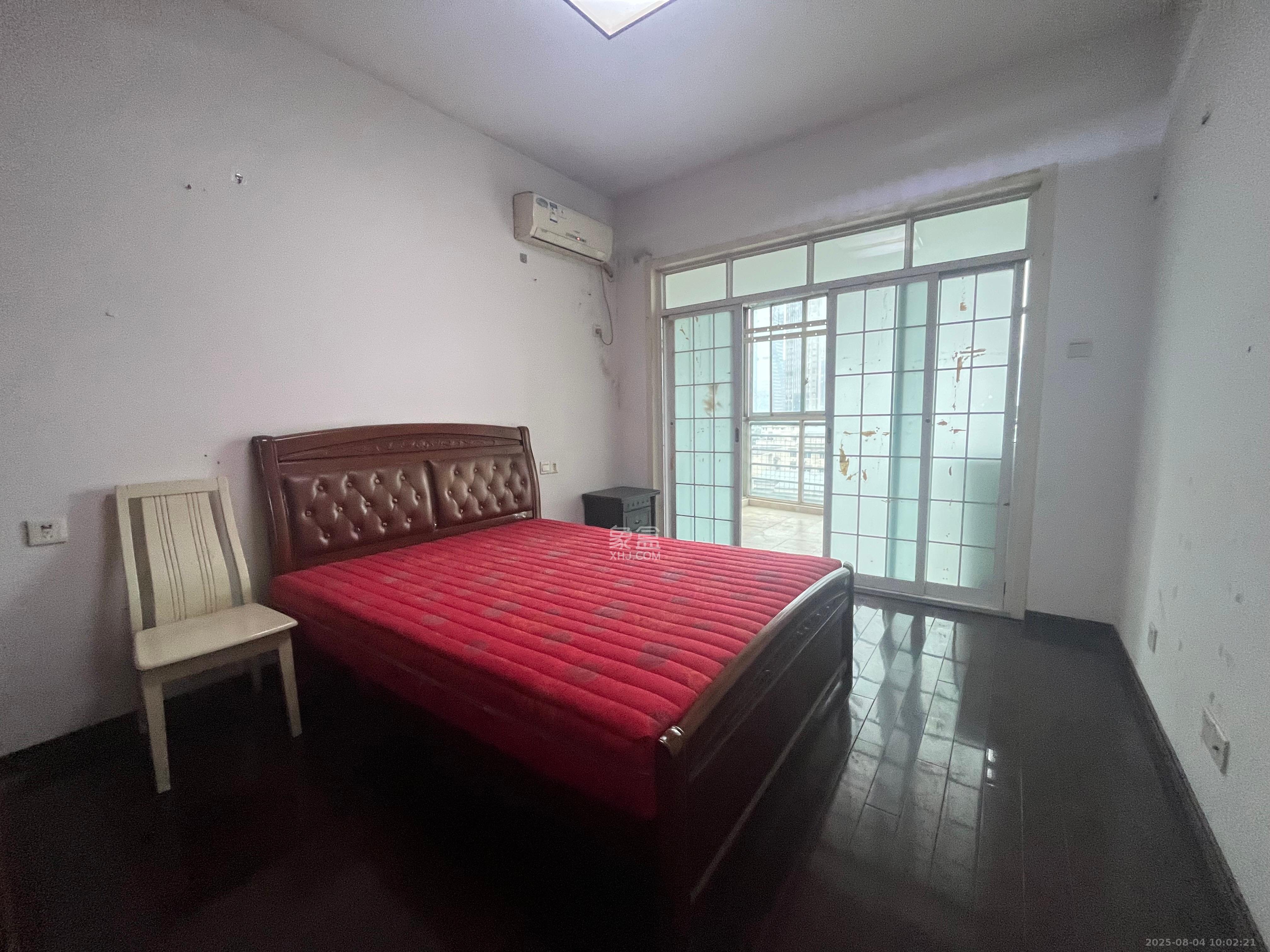 锦绣华天 4室2厅2卫 3200.0元/月 锦绣华天 4室2厅2卫 3200.0元/月室内图