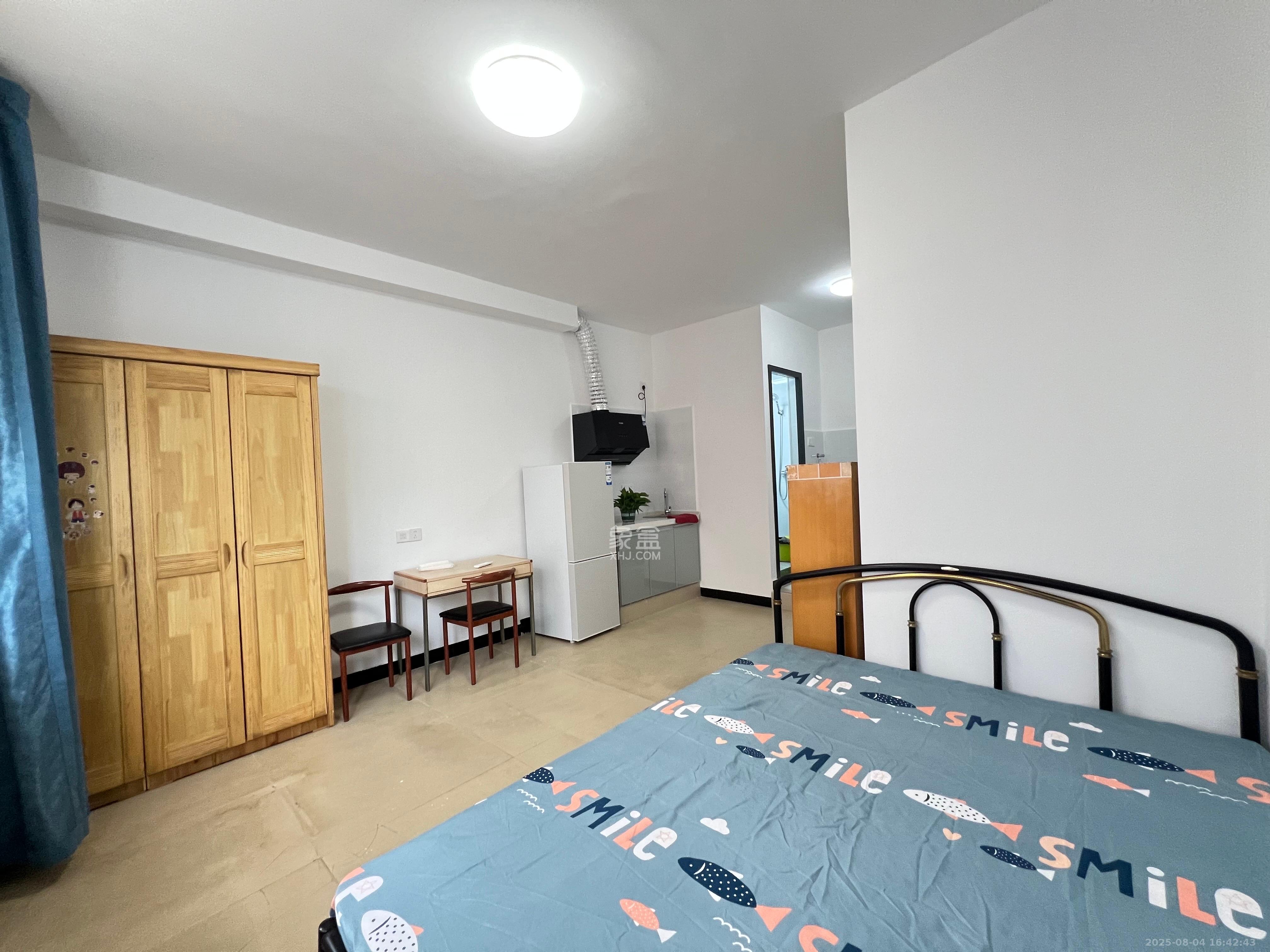 岳北社区  1室0厅0卫    1350.0元/月 岳北社区  1室0厅0卫    1350.0元/月室内图