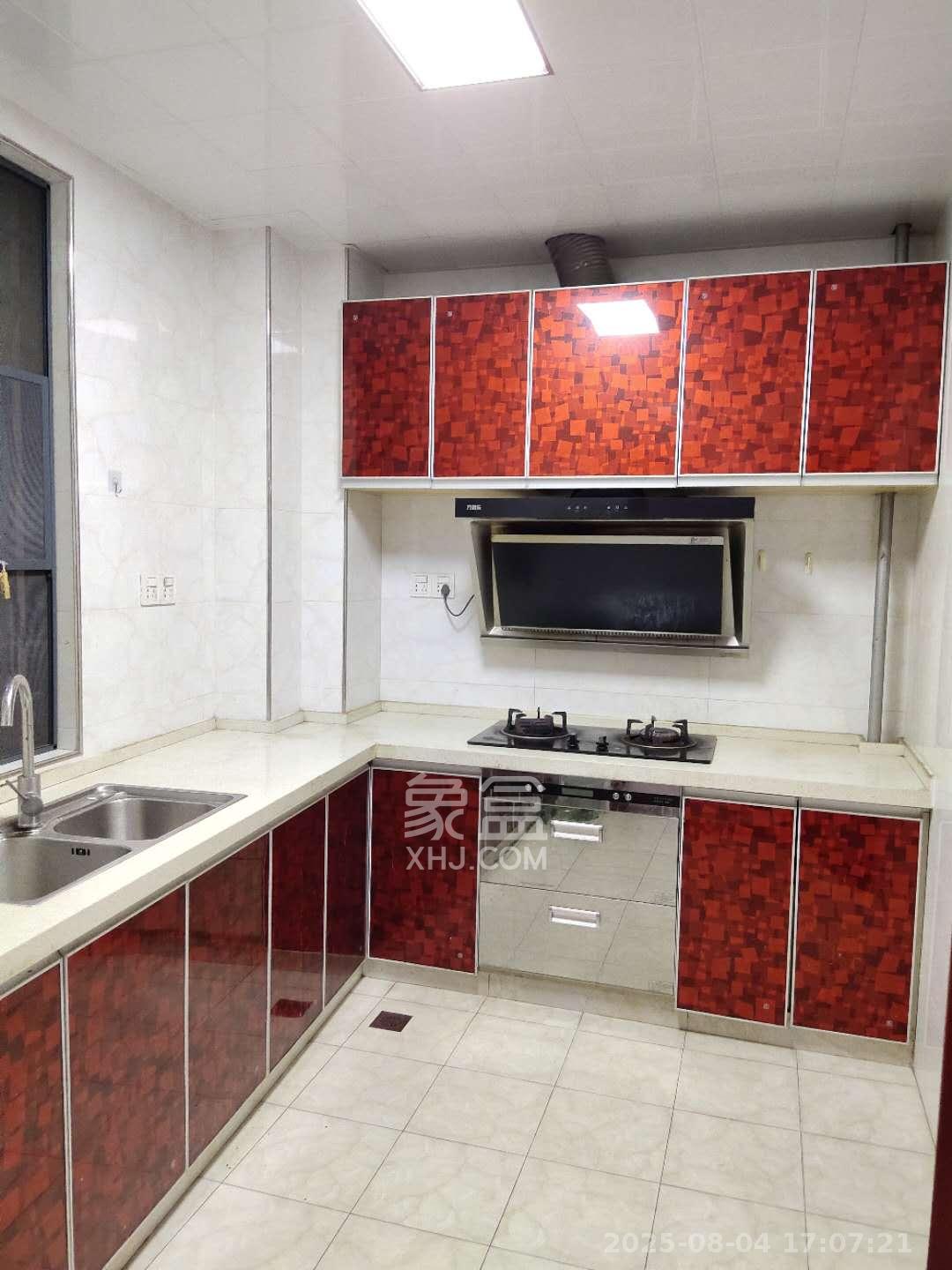 长房时代城 3室2厅1卫 2400.0元/月 长房时代城 3室2厅1卫 2400.0元/月室内图