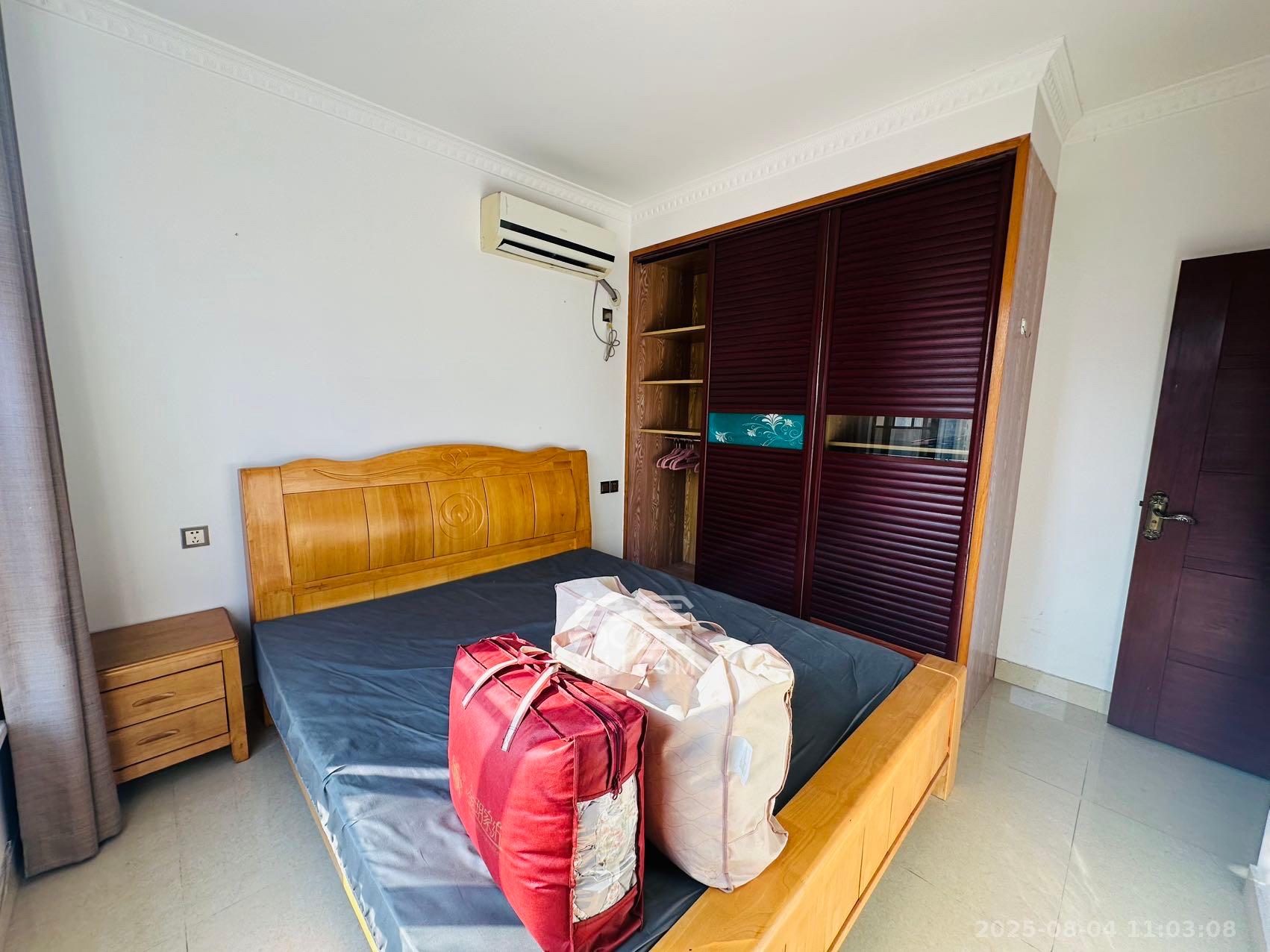 雨花公馆(紫苔名苑) 3室2厅2卫 2800.0元/月 雨花公馆(紫苔名苑) 3室2厅2卫 2800.0元/月室内图