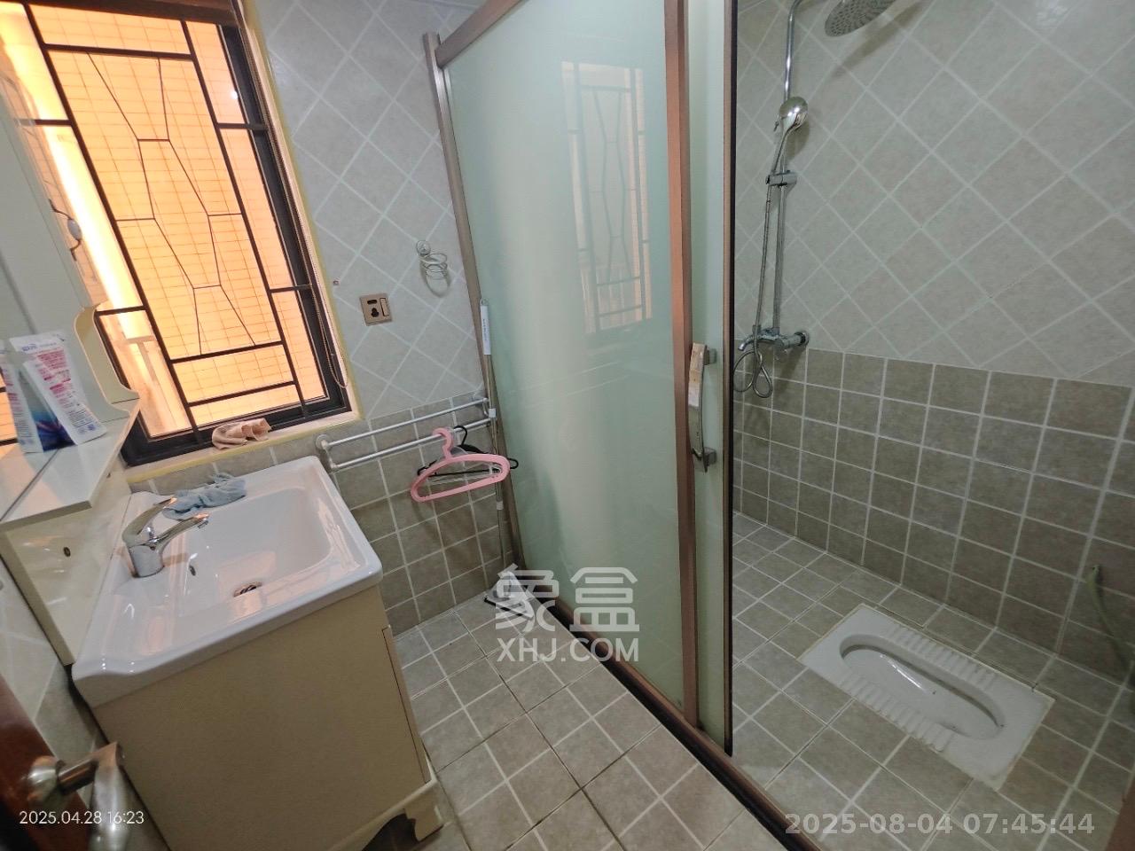 深业睿城  3室1厅2卫   2300.00元/月室内图