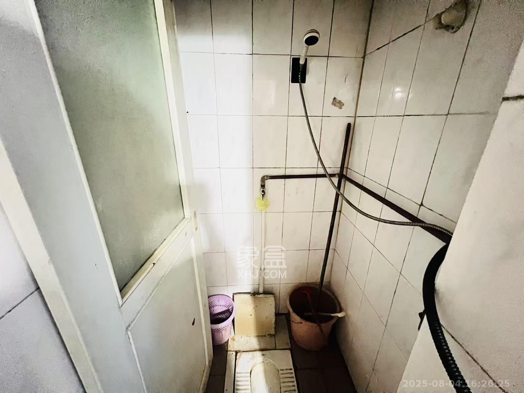 四村街社区  2室1厅1卫    1100.0元/月室内图