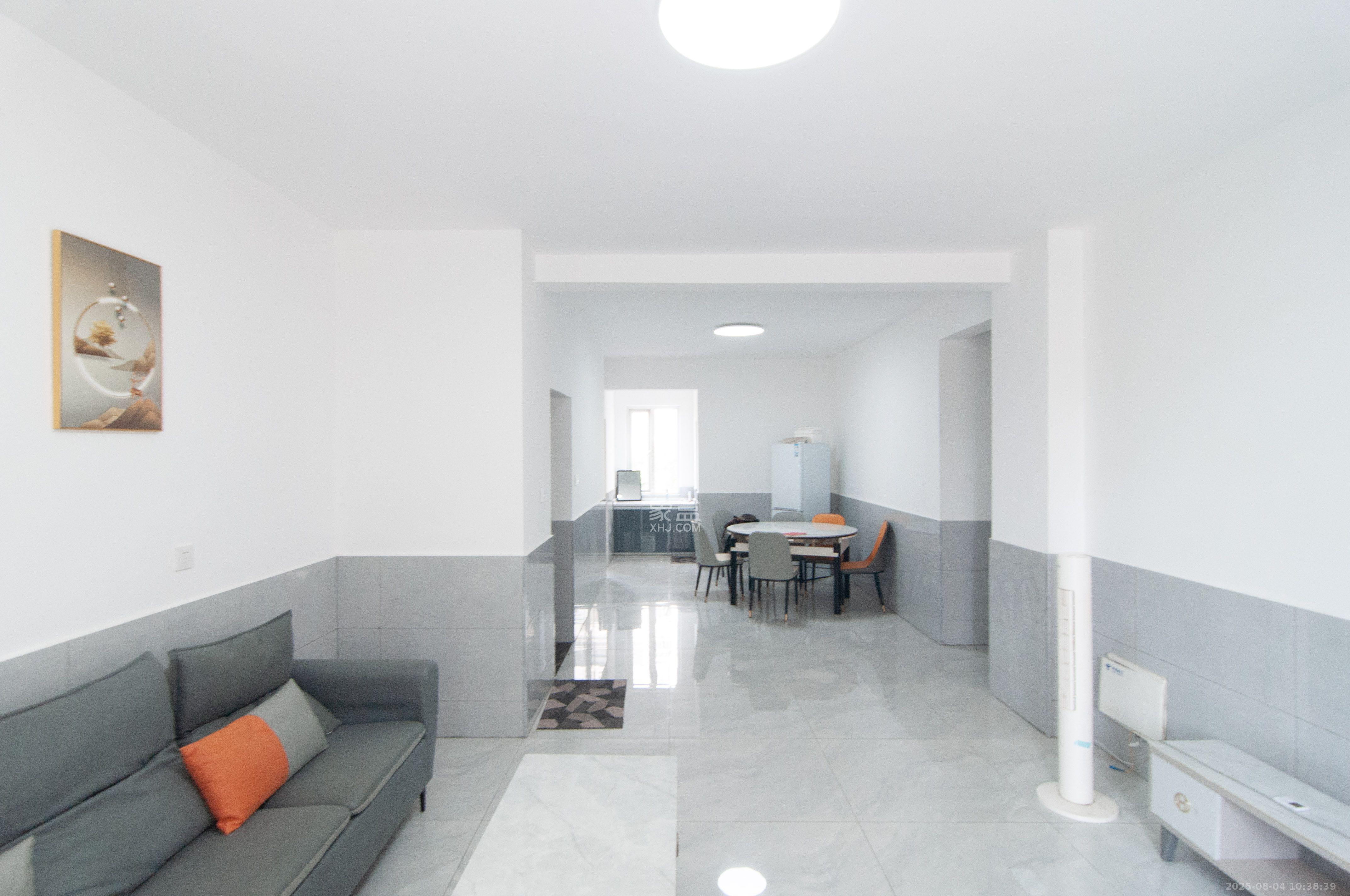 麓阳和景雅苑 3室2厅2卫 3100.0元/月 麓阳和景雅苑 3室2厅2卫 3100.0元/月室内图