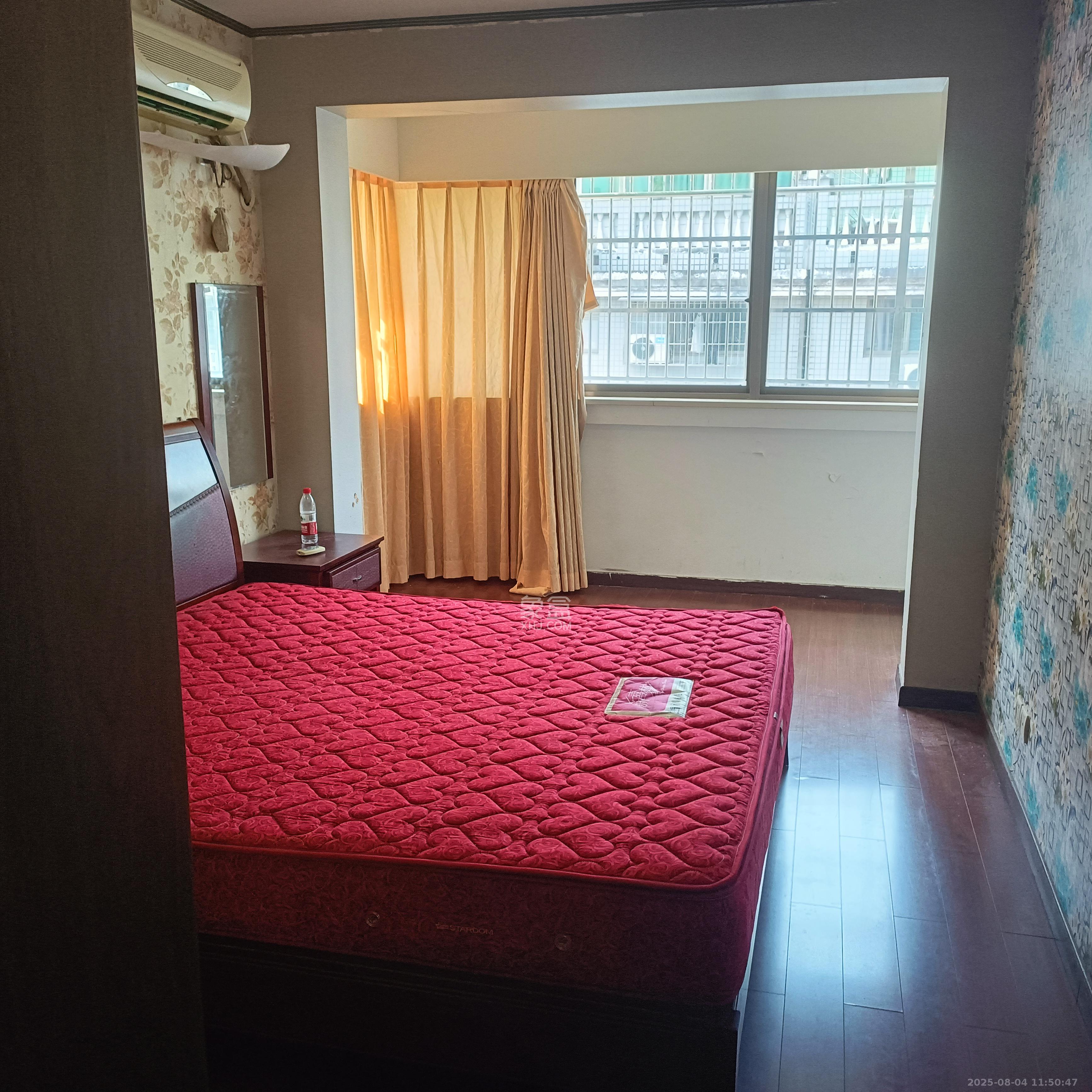 金湘北苑 4室2厅2卫 2700.0元/月 金湘北苑 4室2厅2卫 2700.0元/月室内图