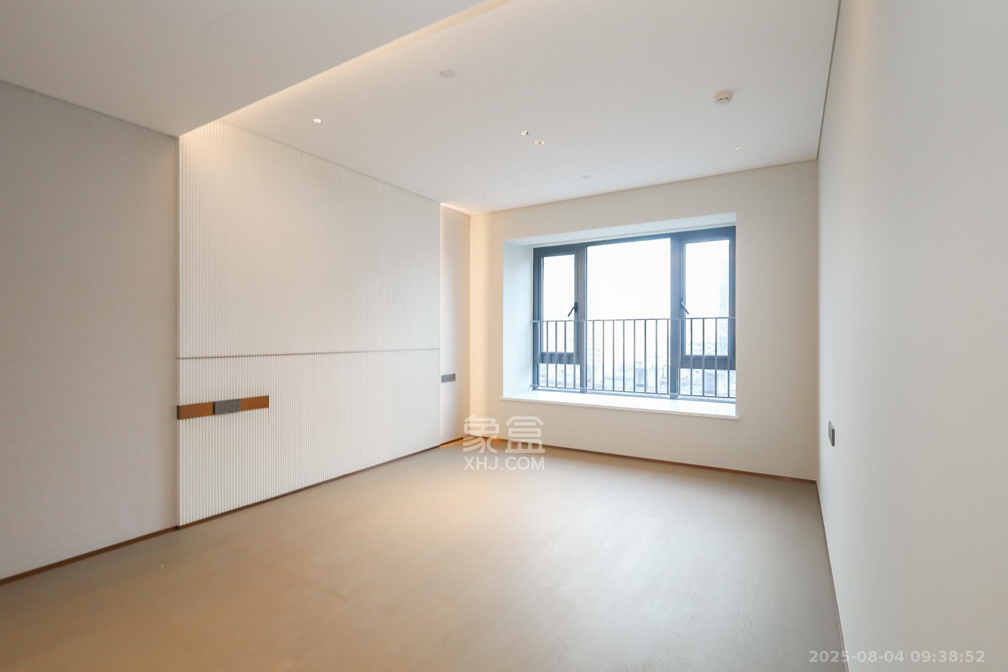 长沙悦府（华润万象城）  3室2厅3卫    8800.0元/月室内图