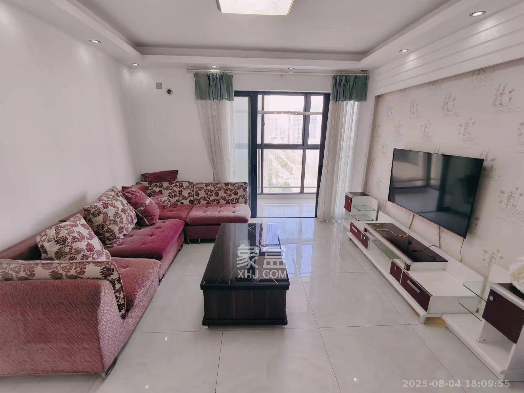 蓝山郡  3室2厅1卫    2400.0元/月室内图