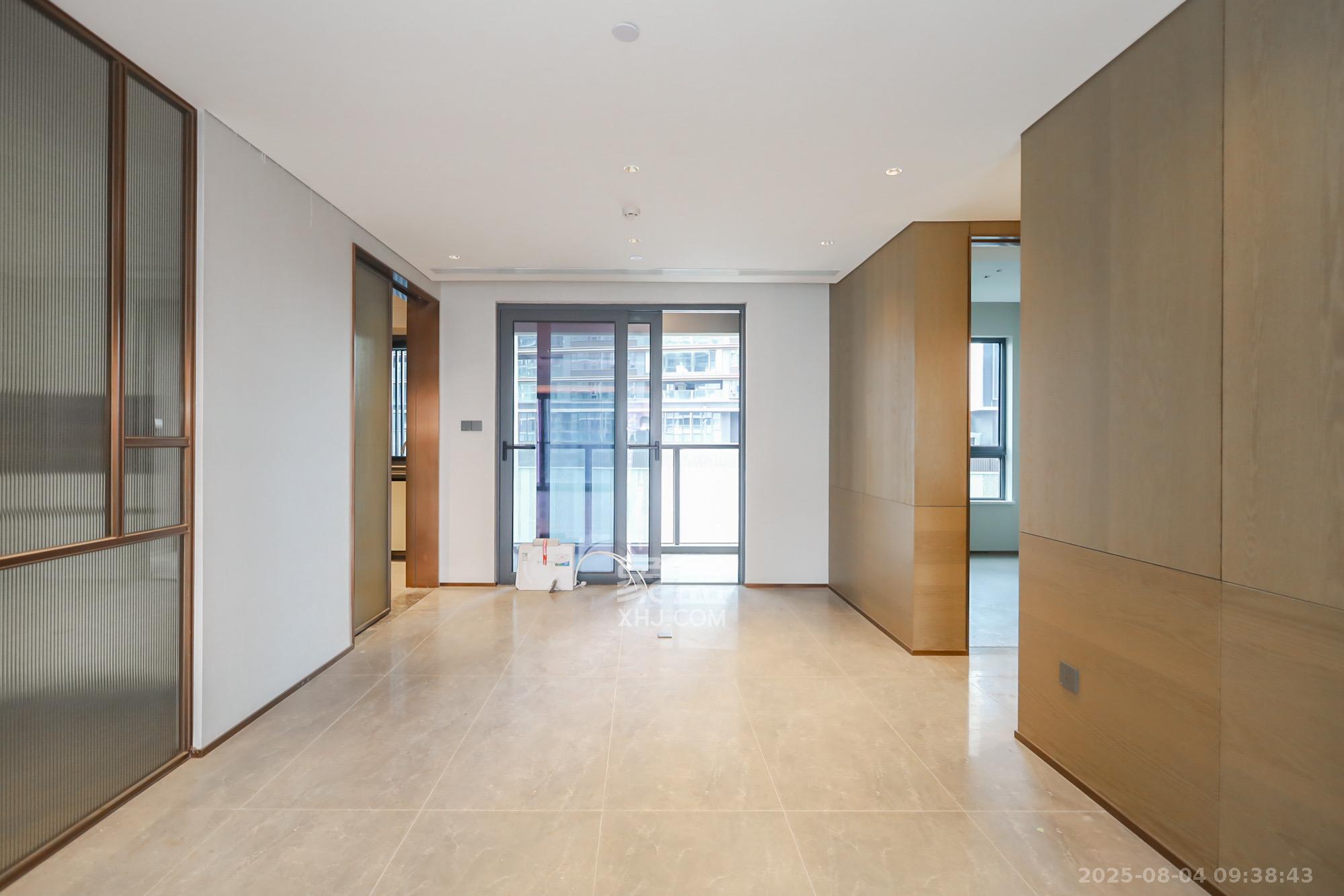 长沙悦府(华润万象城) 3室2厅3卫 8800.0元/月 长沙悦府(华润万象城) 3室2厅3卫 8800.0元/月室内图