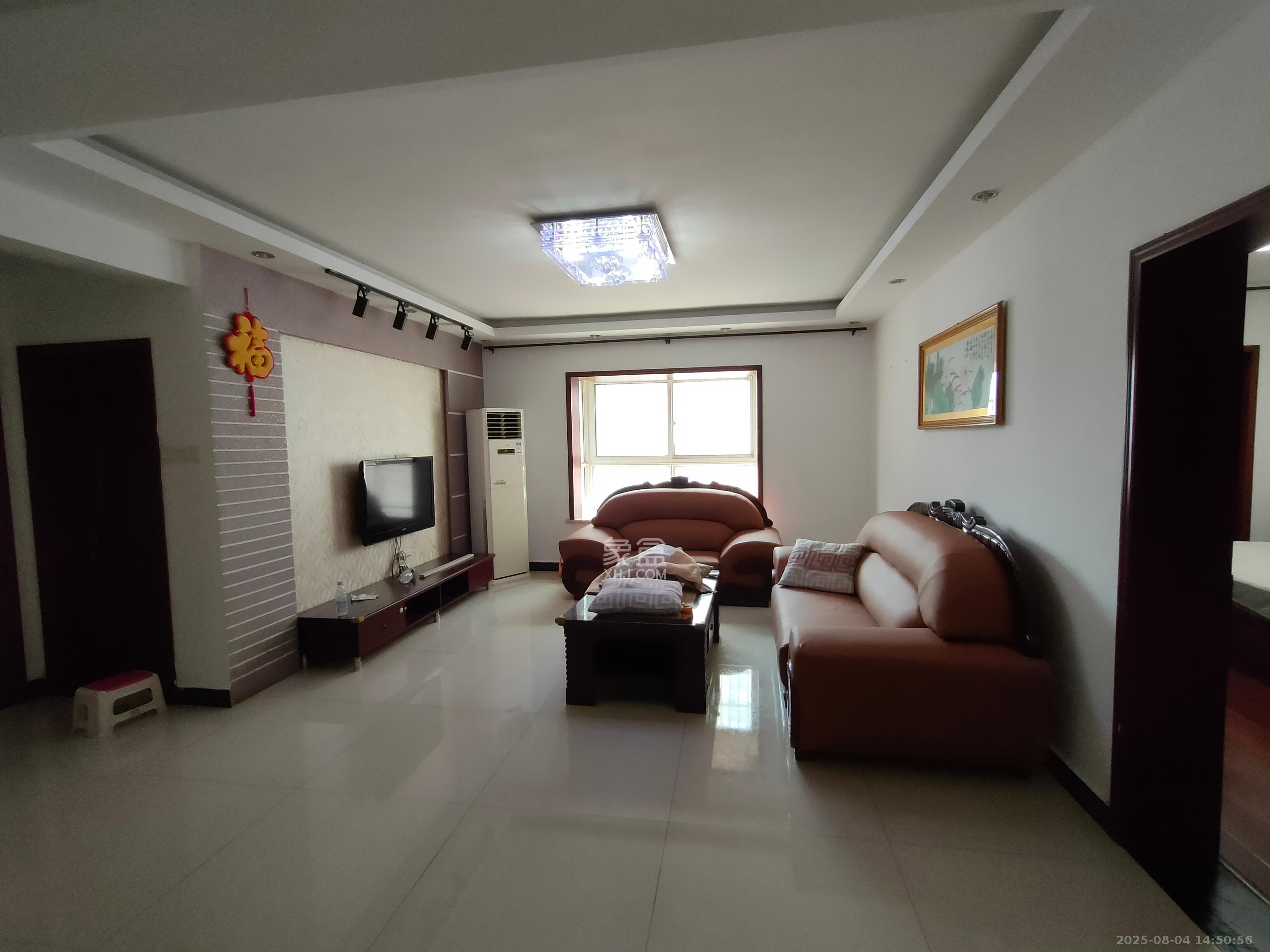 佳美星城 3室2厅2卫 2400.0元/月 佳美星城 3室2厅2卫 2400.0元/月室内图