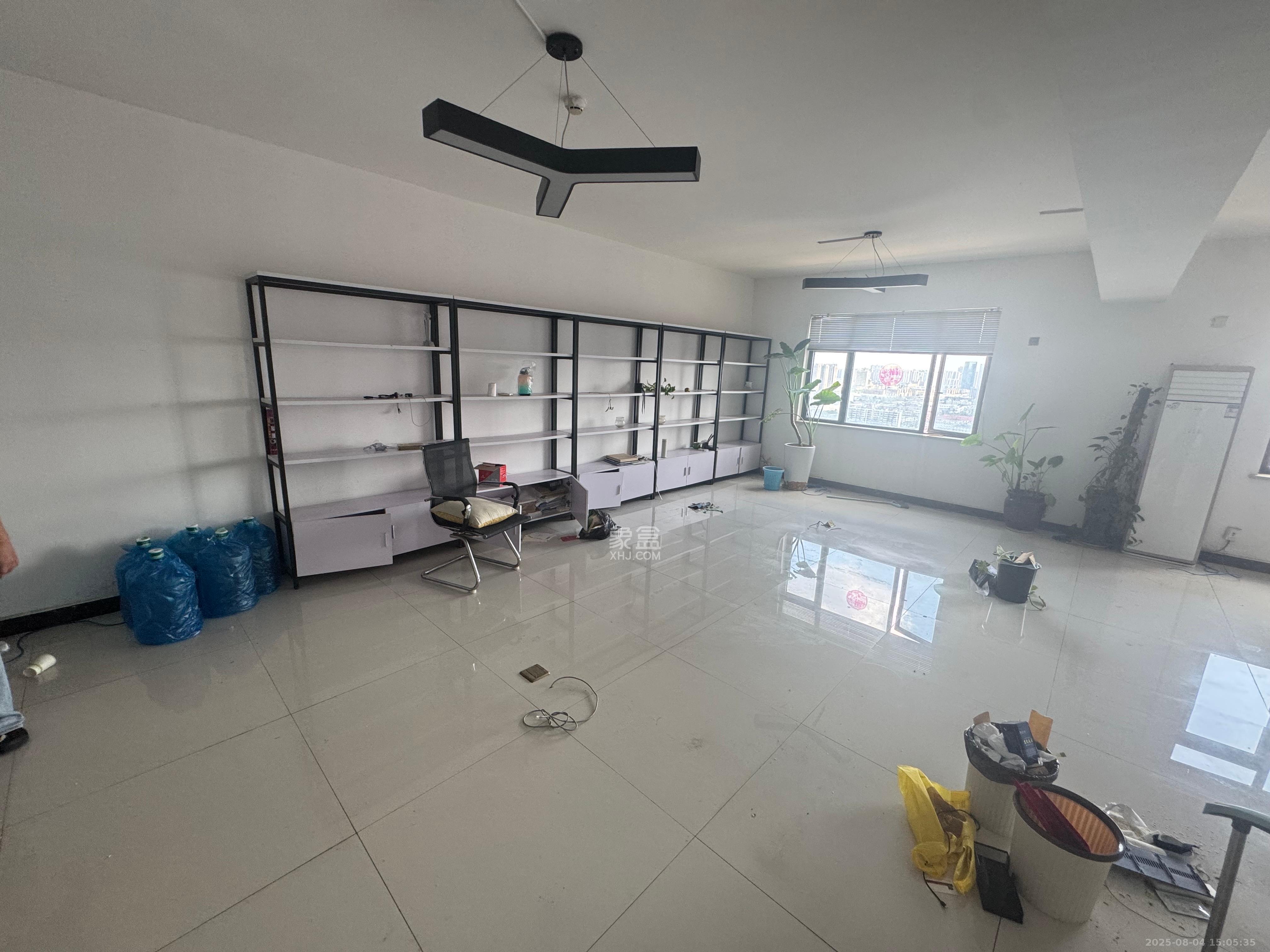 越界(天佑国际大厦) 1室0厅1卫 3600.0元/月 越界(天佑国际大厦) 1室0厅1卫 3600.0元/月室内图