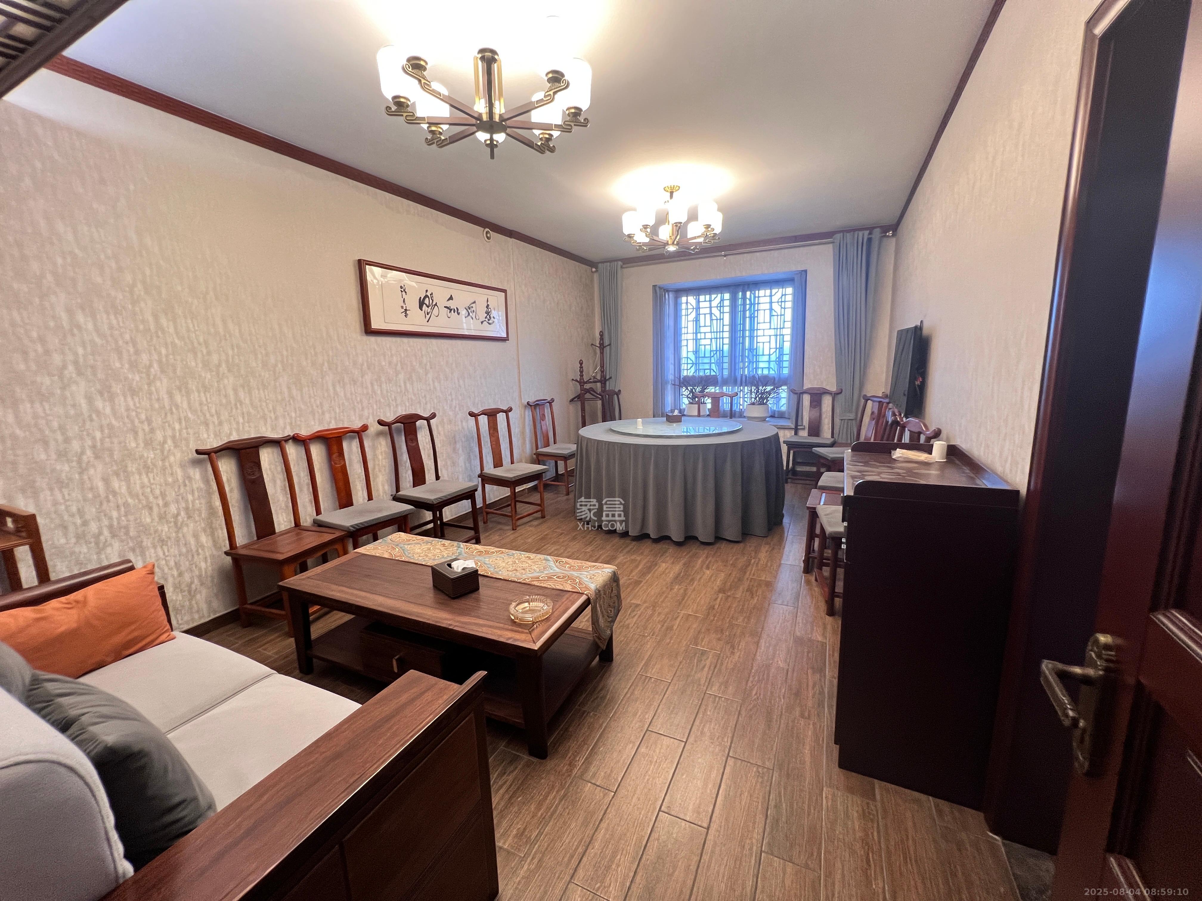 海拔东方 5室2厅2卫 15000.0元/月 海拔东方 5室2厅2卫 15000.0元/月室内图