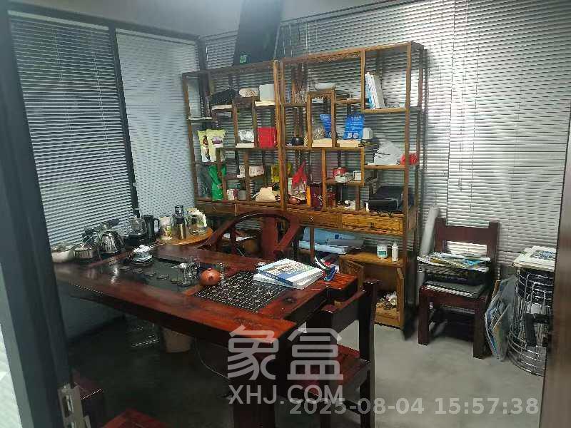 洋湖创富中心   240.0㎡     6000.00元/月室内图