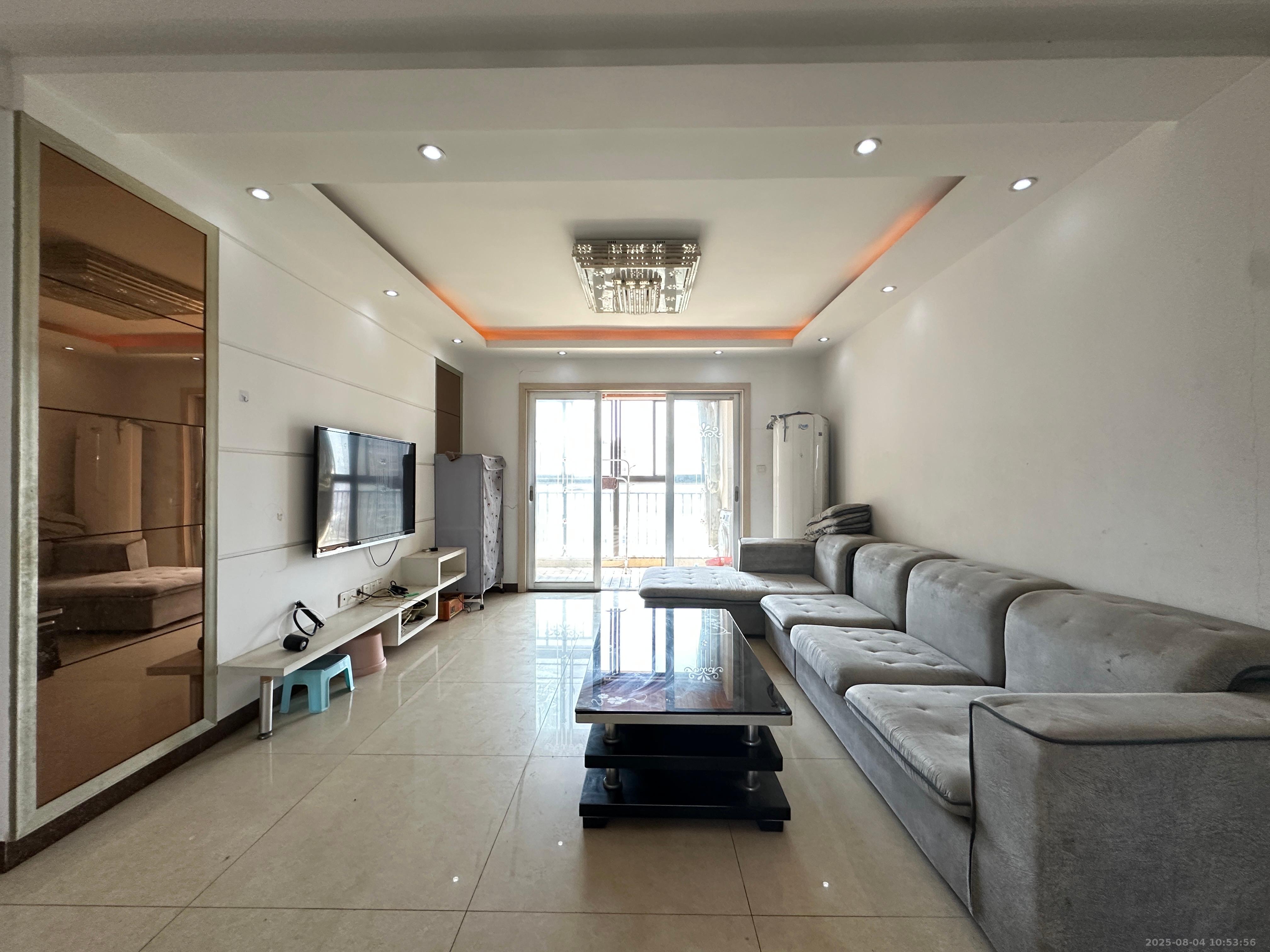 保利麓谷林语E区 4室2厅2卫 2600.0元/月 保利麓谷林语E区 4室2厅2卫 2600.0元/月室内图