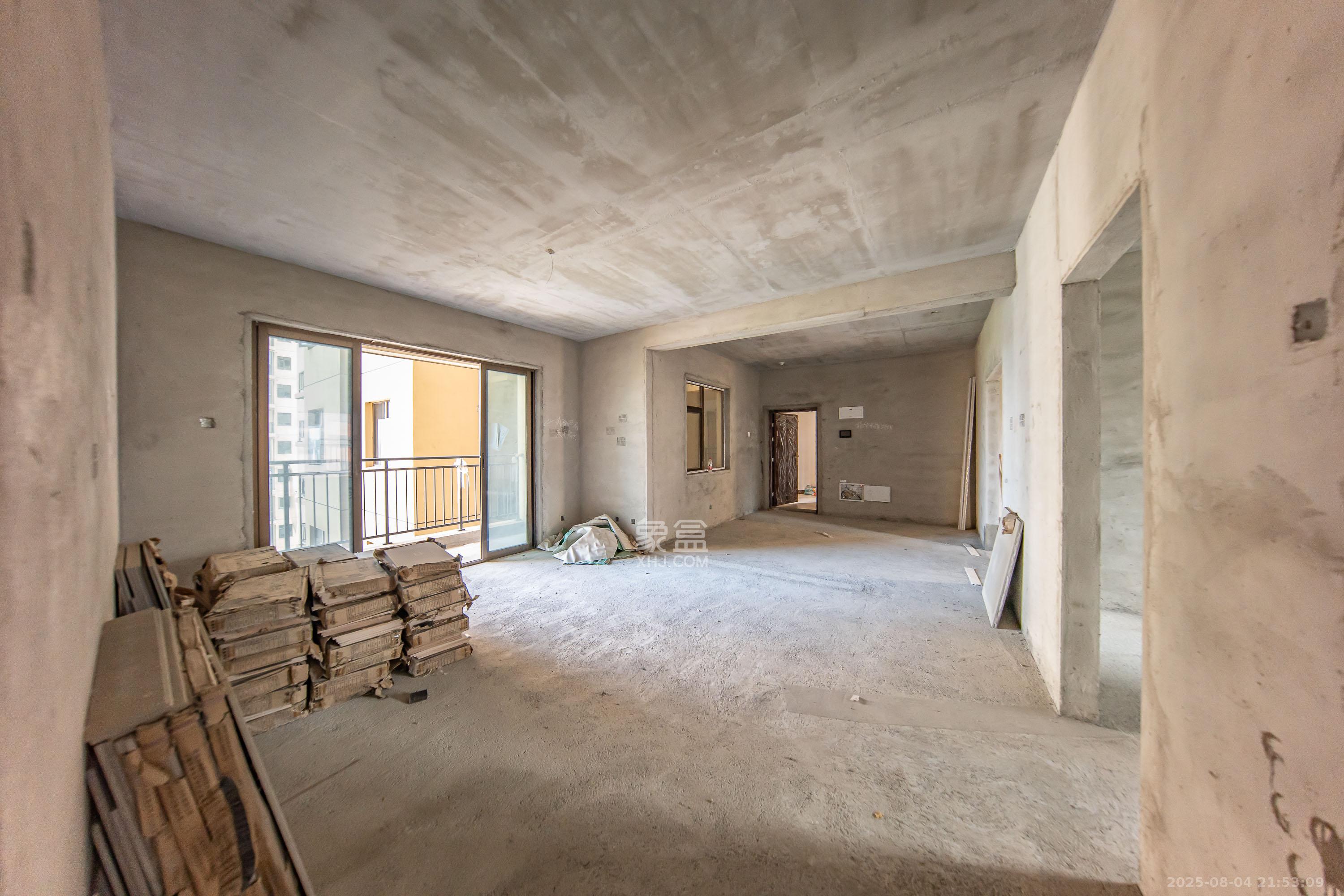 江山帝景雅典 3室2厅2卫 108.0万 江山帝景雅典 3室2厅2卫 108.0万客厅