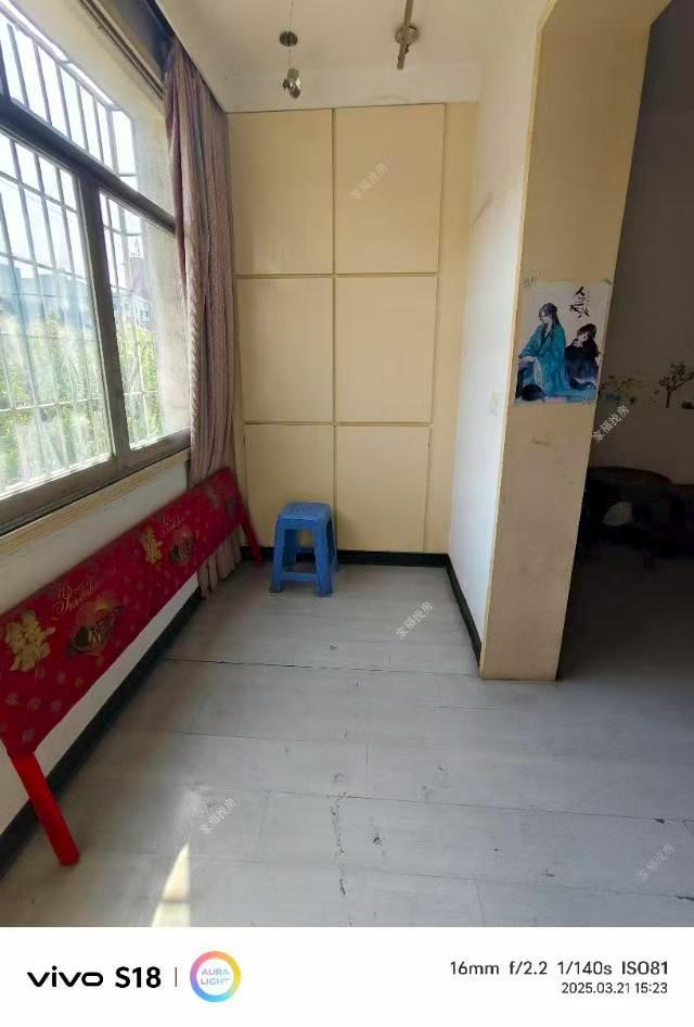 湘中园 2室2厅1卫 1000.0元/月 湘中园 2室2厅1卫 1000.0元/月室内图