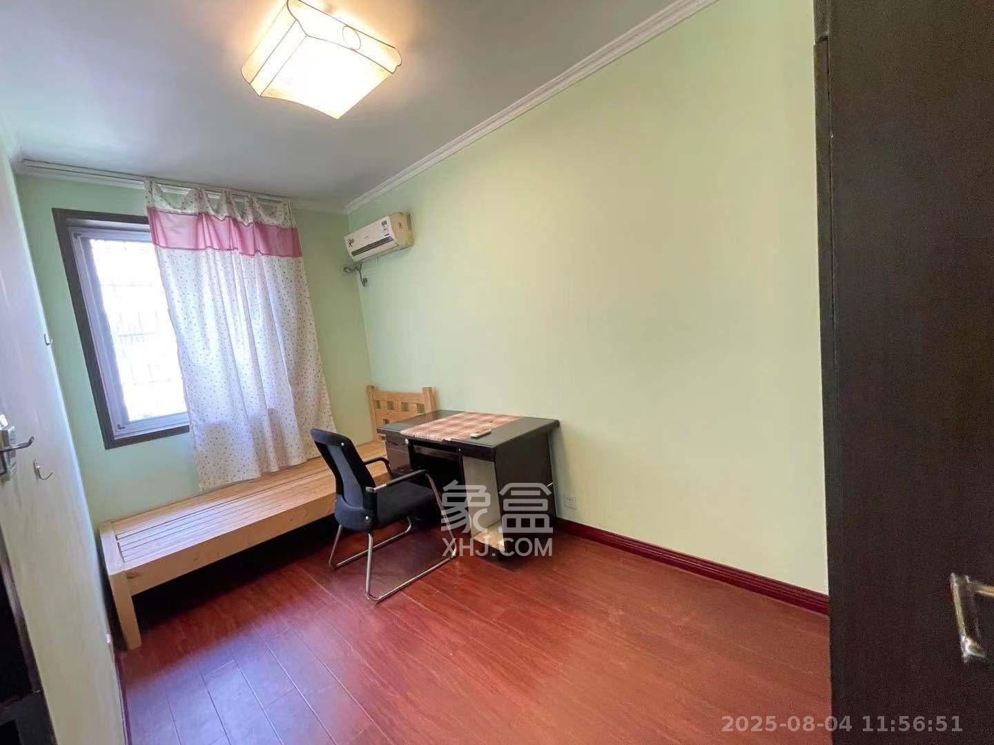 红旗区机械研究所宿舍  3室1厅1卫    2200.0元/月 红旗区机械研究所宿舍  3室1厅1卫    2200.0元/月室内图