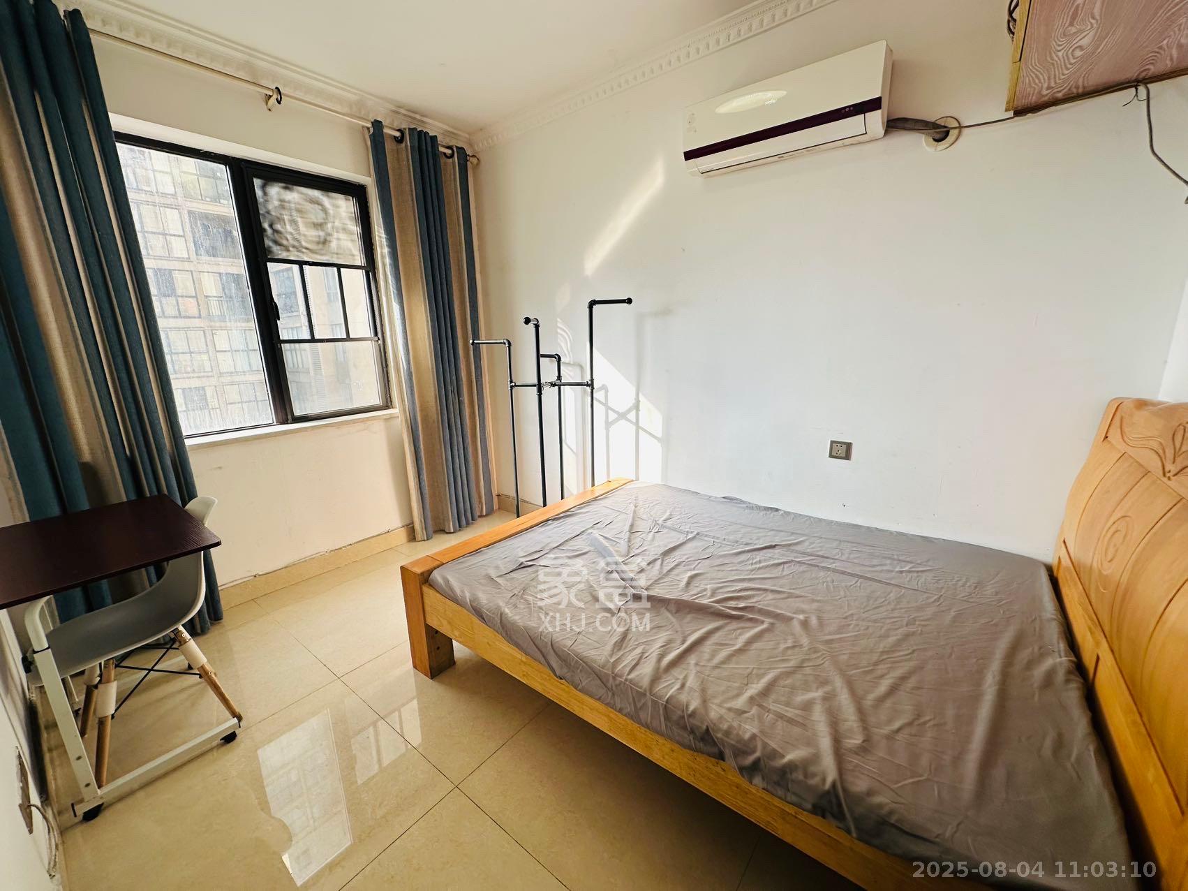 雨花公馆(紫苔名苑) 3室2厅2卫 2800.0元/月 雨花公馆(紫苔名苑) 3室2厅2卫 2800.0元/月室内图