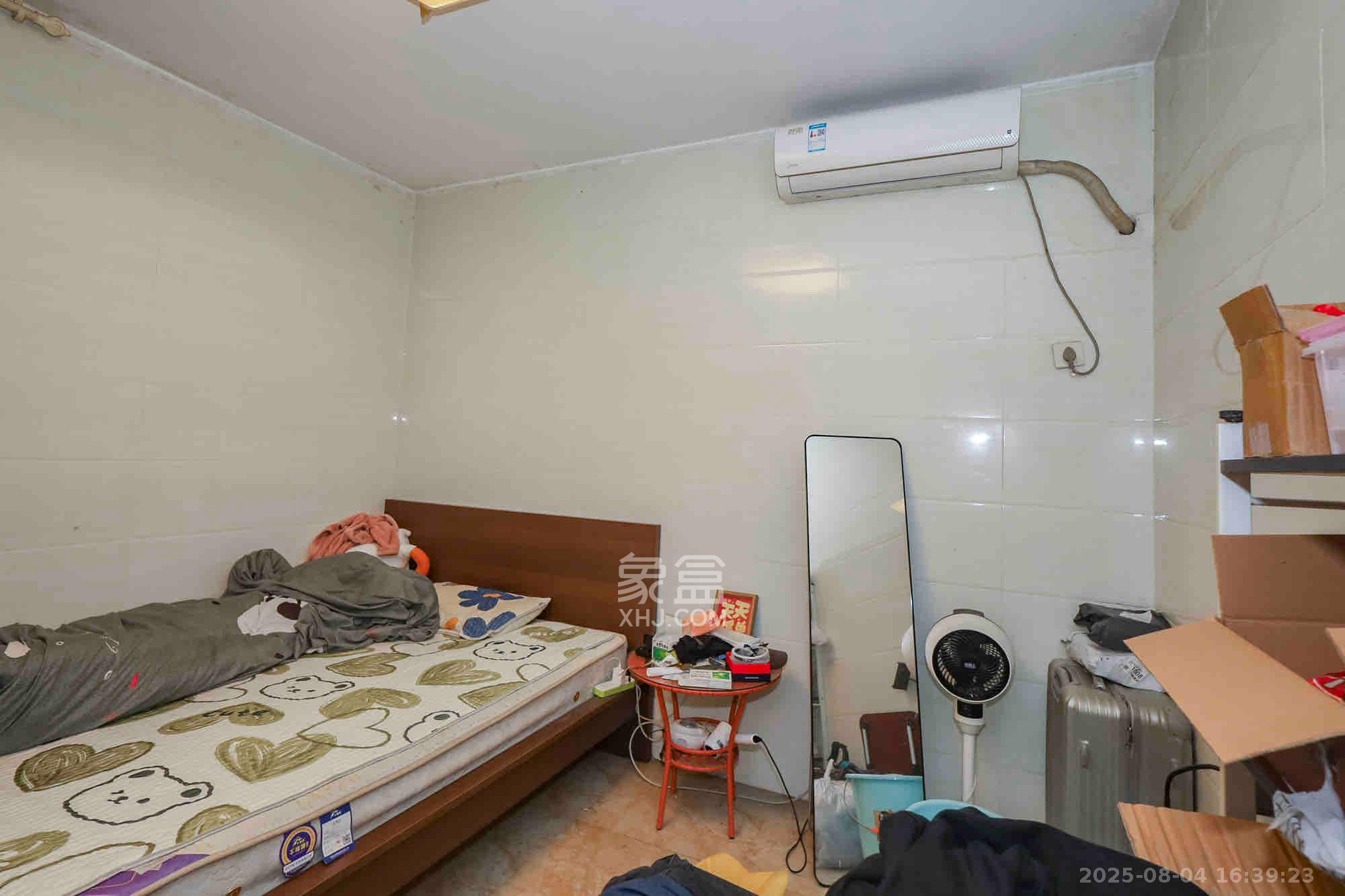 旭辉藏郡（藏郡、旭湘华府)  3室2厅1卫    2200.0元/月室内图