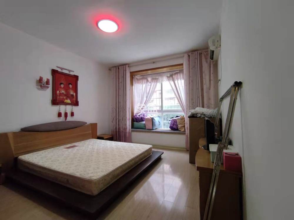 鸿都苑 4室2厅2卫 65.0万 鸿都苑 4室2厅2卫 65.0万室内图