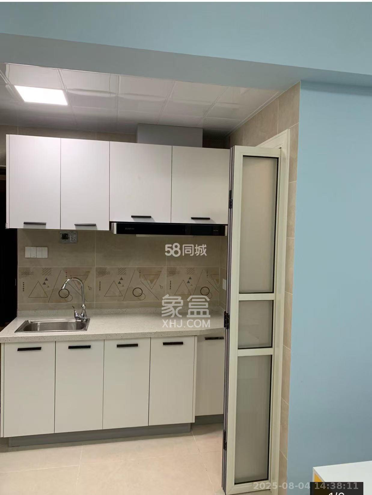 洋湖时代  1室1厅1卫    1400.0元/月 洋湖时代  1室1厅1卫    1400.0元/月室内图