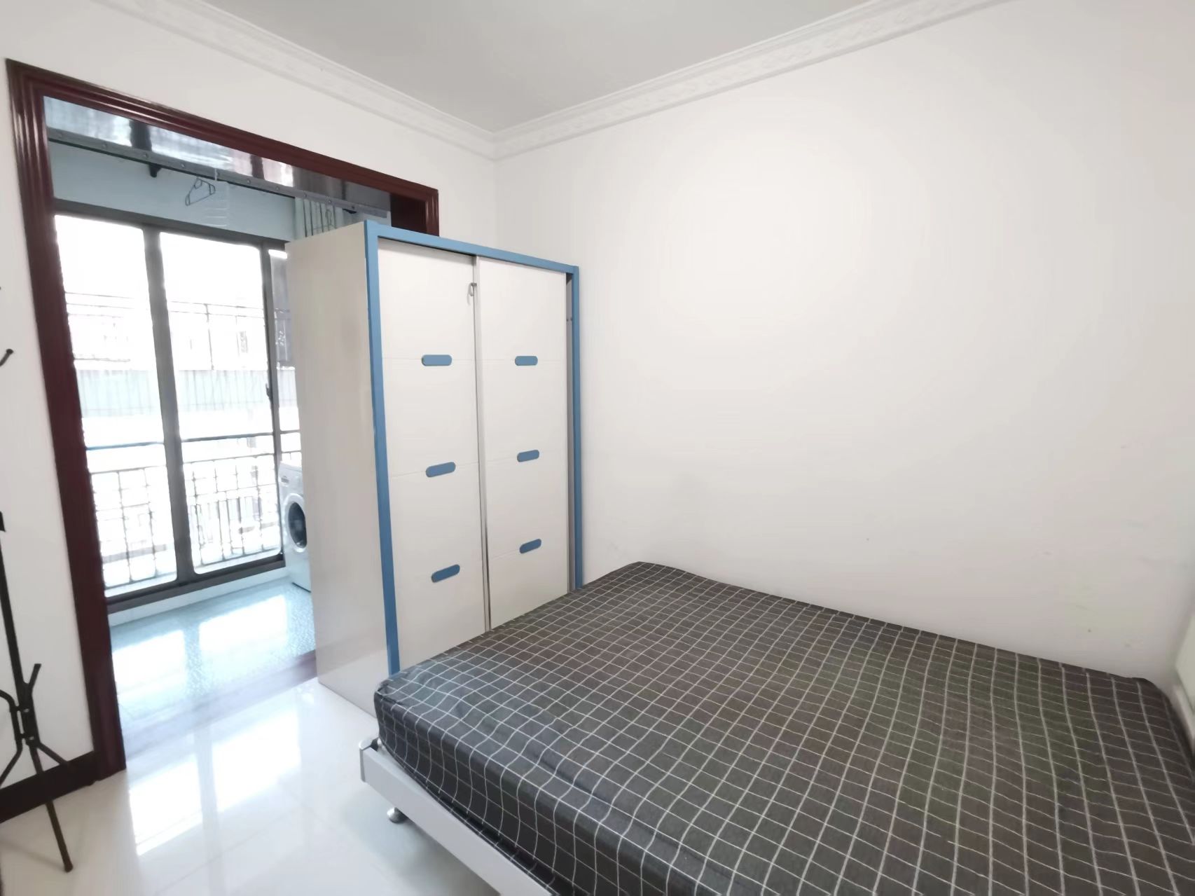 东方豪苑 2室1厅1卫 1300.0元/月 东方豪苑 2室1厅1卫 1300.0元/月室内图